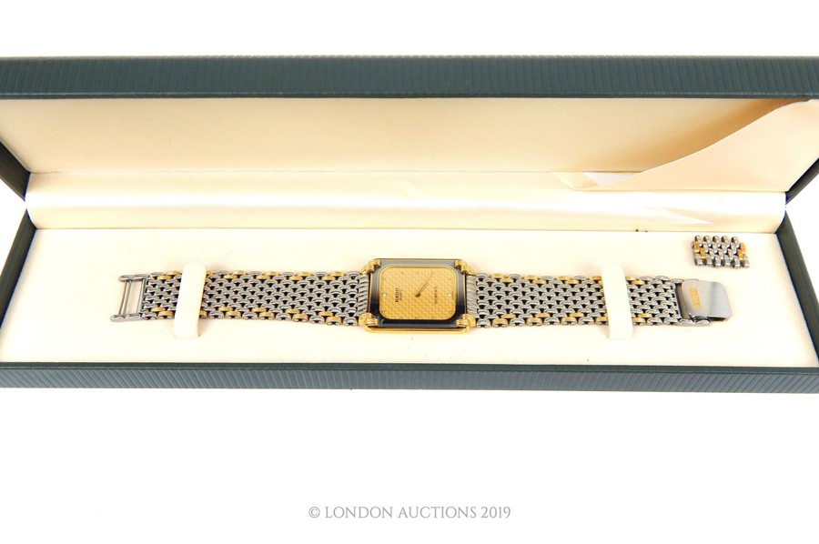 A Vintage Rado Quartz Watch With Gold And Diamond - Image 3 of 3