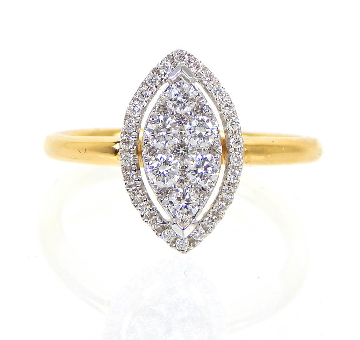 A 18 Carat Yellow Gold Marquise Shaped Diamond Cluster Ring. - Image 2 of 4