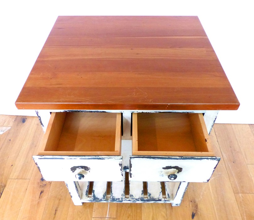 A District Style White Small kitchen Island. - Image 2 of 2