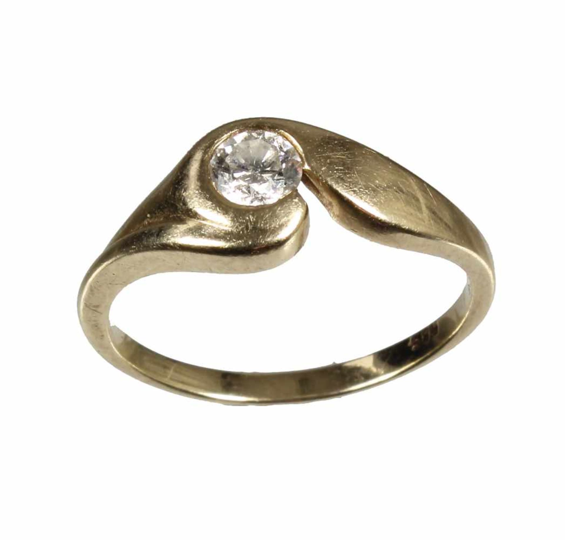 Ring, GG 585/000, 1 Brillant ca. 0,25 ct tw-vsi, RW ca. 53,50