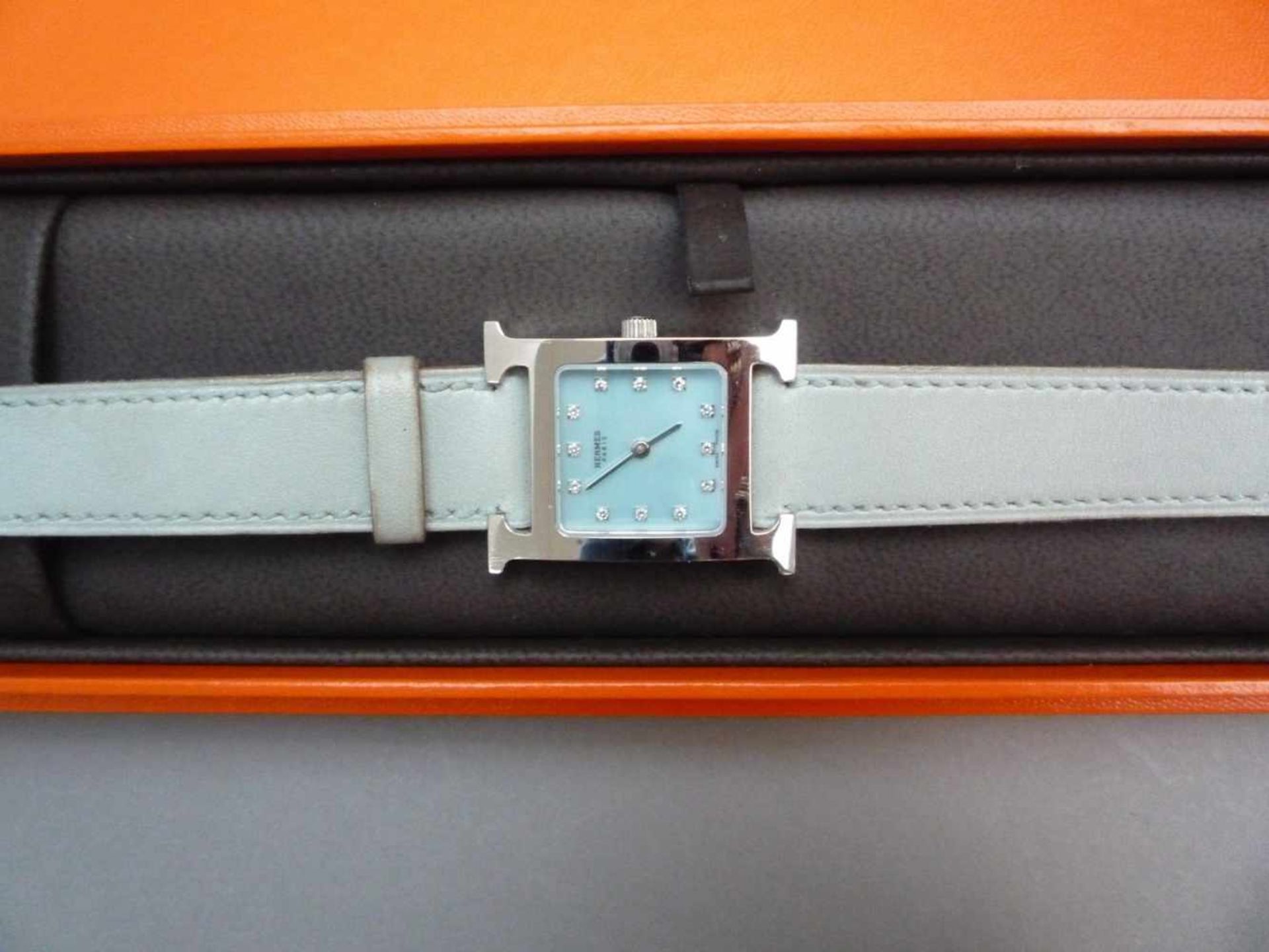 HERMES PARIS HEURE H , montre-bracelet de dame en acier. Signée Hermès.modèle Heure H , boîtier - Bild 2 aus 7