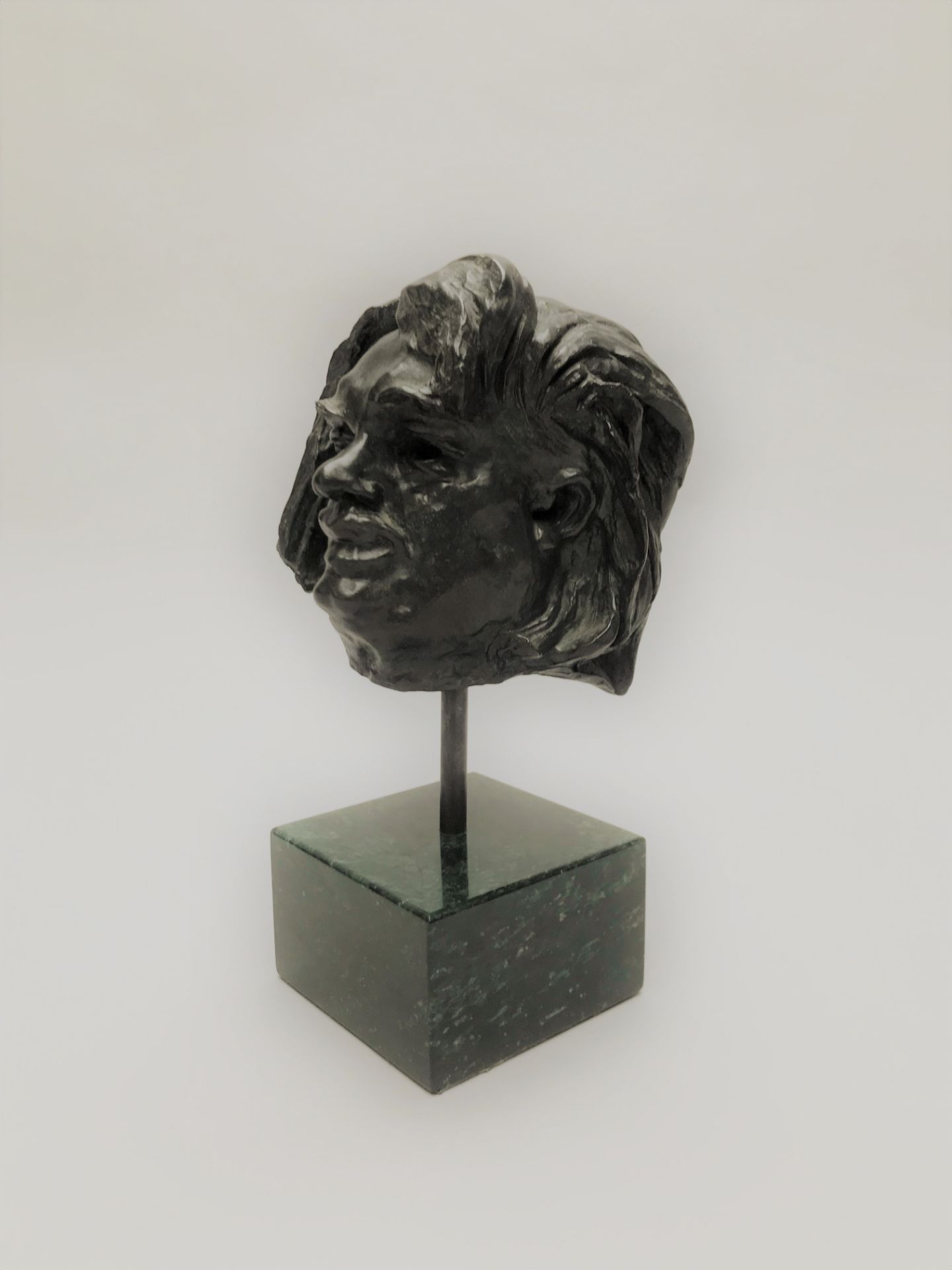AUGUSTE RODIN (1840-1917), D'APRES - Tête de Balzac - Épreuve en bronze à la [...] - Image 2 of 3