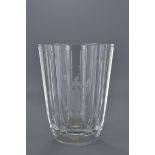 An Orrefors glass vase by Nils Landberg 19cm heigh