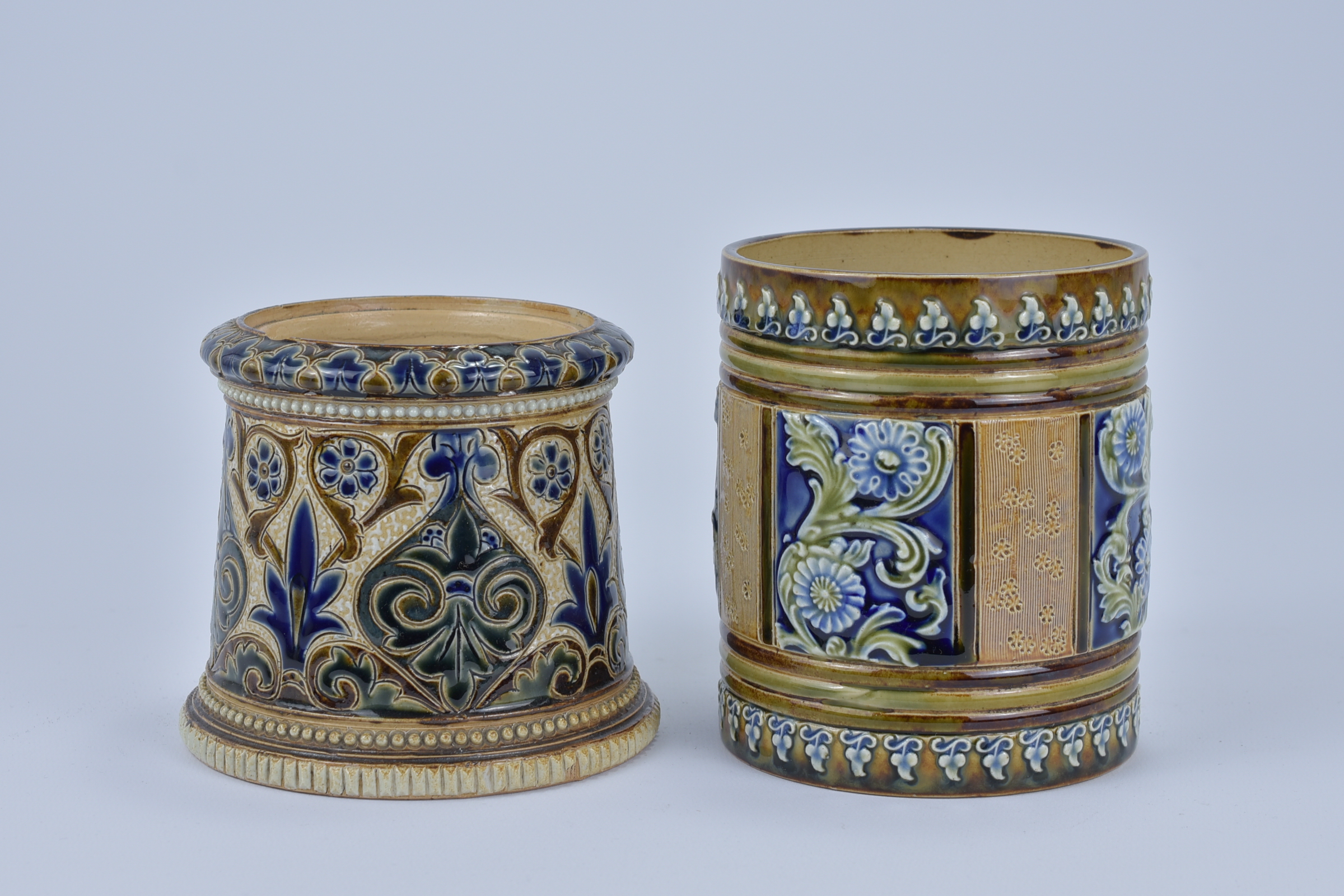 Two Royal Doulton Tobacco Jars no covers. 10.5cm tall x 10.5cm diameter, 12.1cm tall x 10.4cm diamet