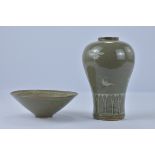 20th Century Korean Celadon porcelain Bottle and Bowl decorated with herons. Signed 15cm diameter, 1