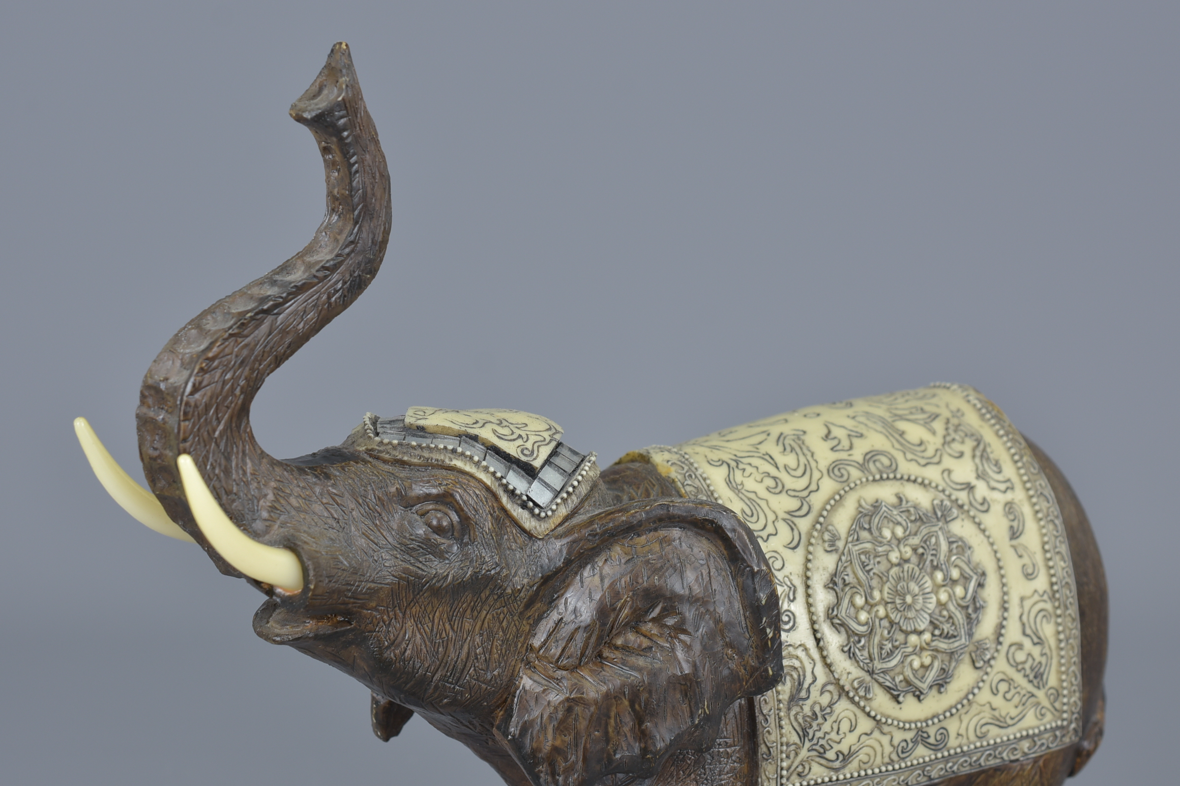 An Indian carved wooden elephant. 25cm x 24cm - Image 2 of 4