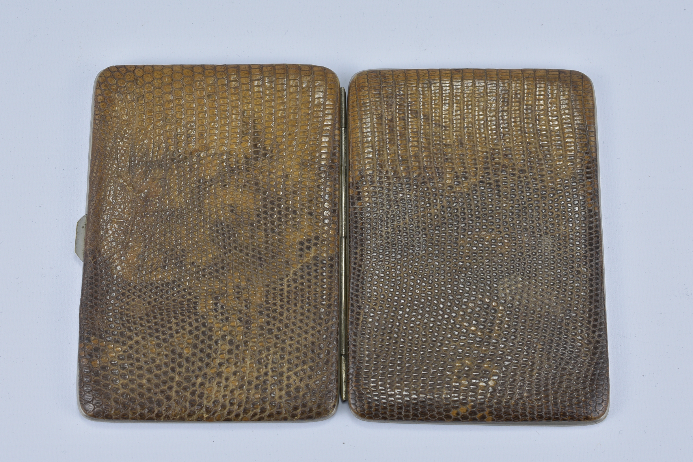 An English antique snake skin leather card case with metal casing. - Image 4 of 4