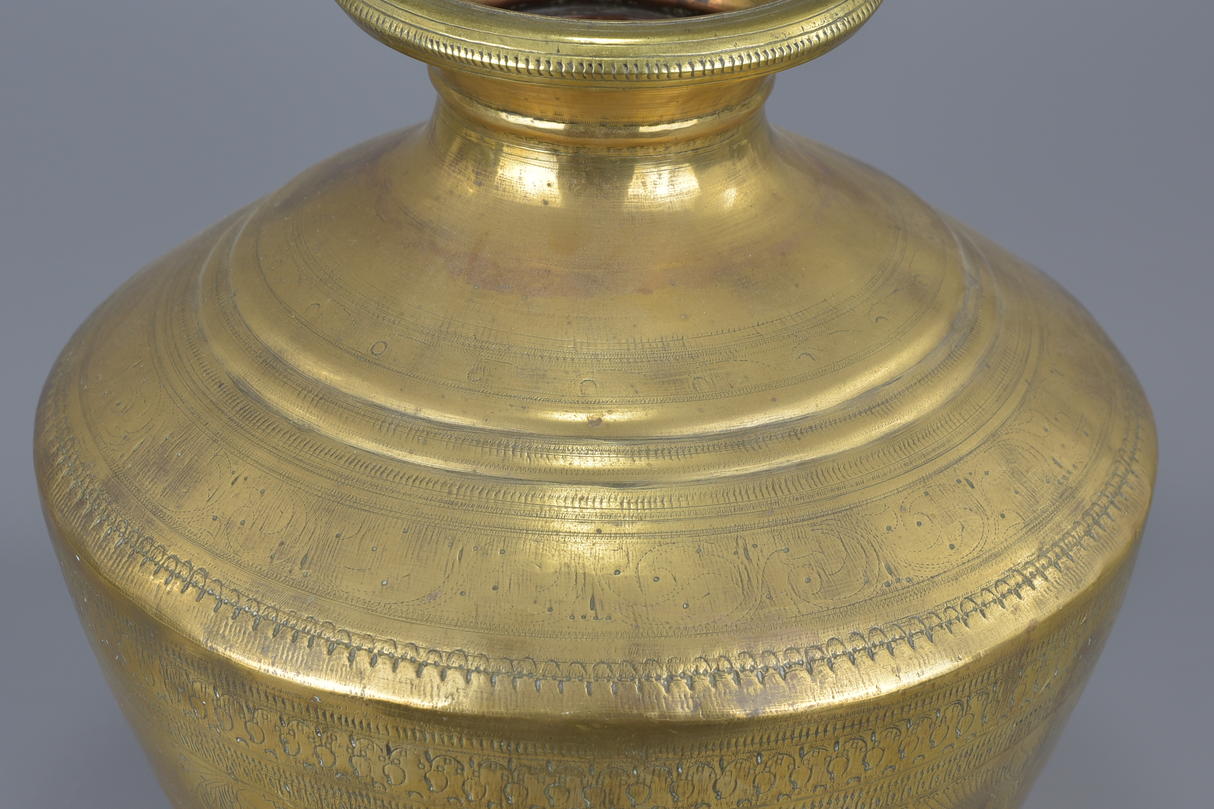 A large Indian polished bronze water vessel. - Image 3 of 5