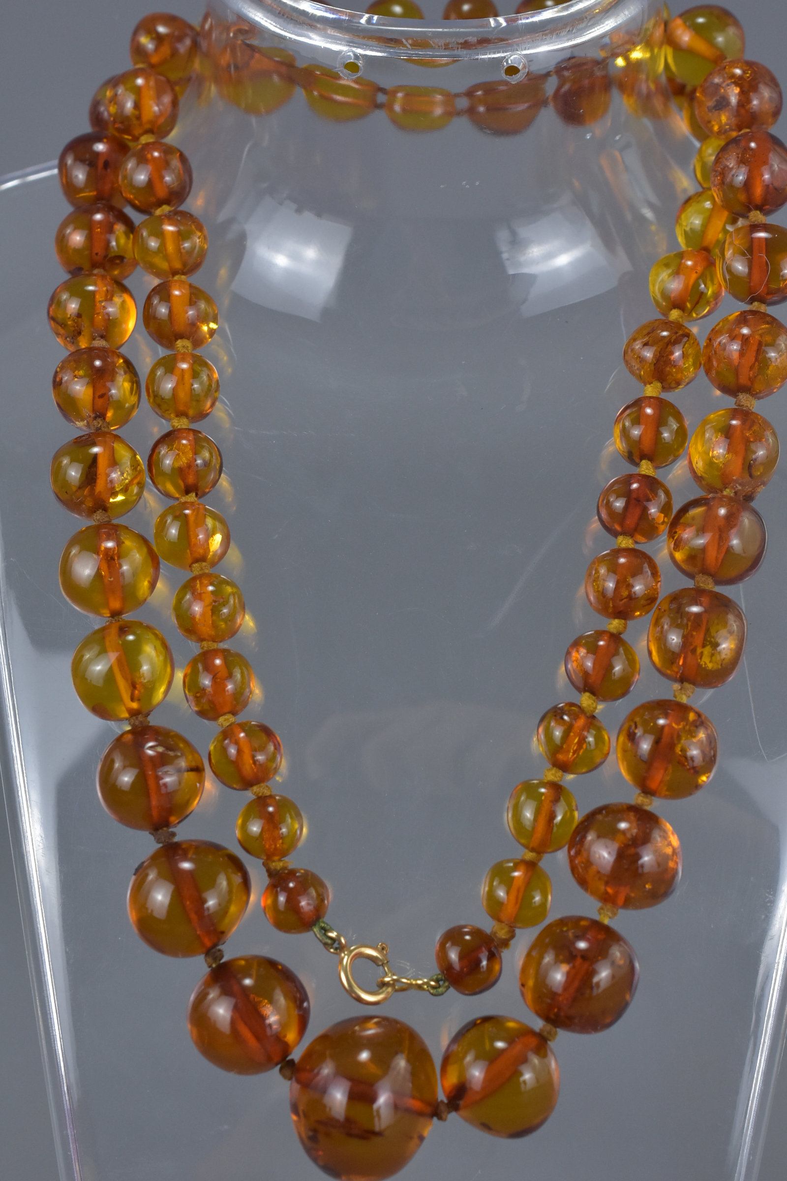 Baltic Clear Amber Bead Necklace containing 63 Graduating Beads, approx. 50 grams - Image 2 of 3