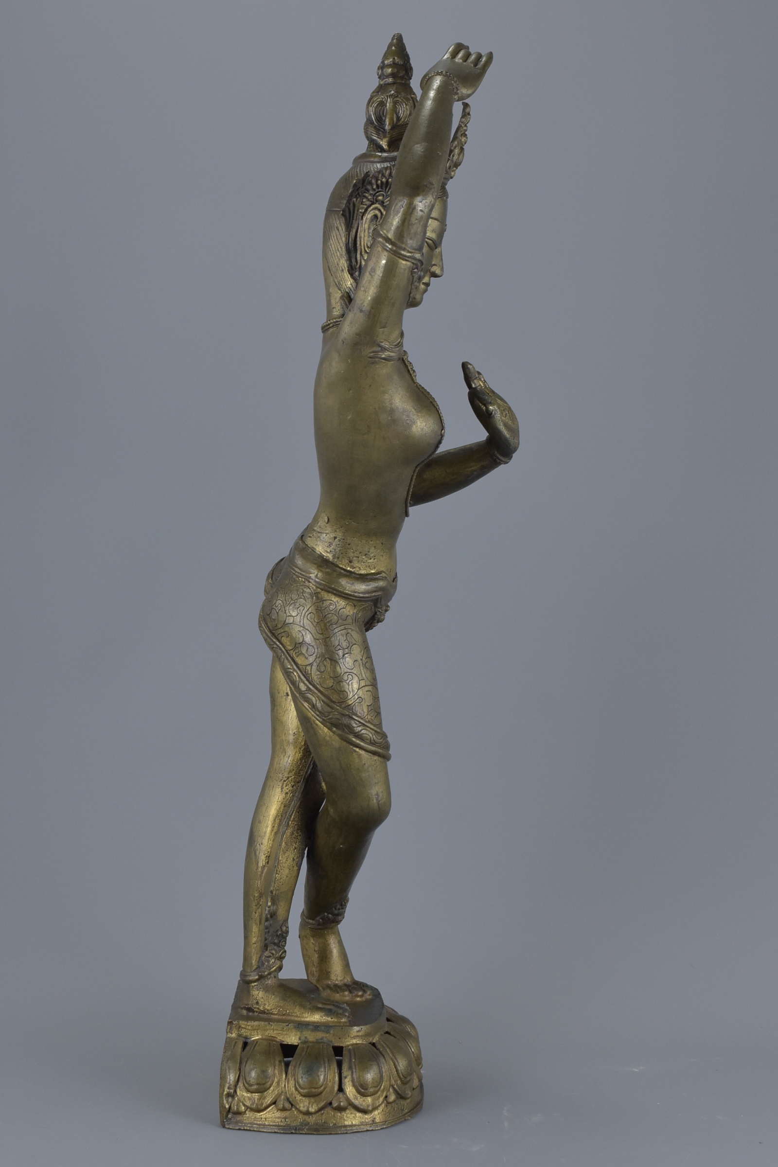 A tall Tibetan bronze standing dancing Tara figure on stand. 57Cm tall - Image 5 of 5