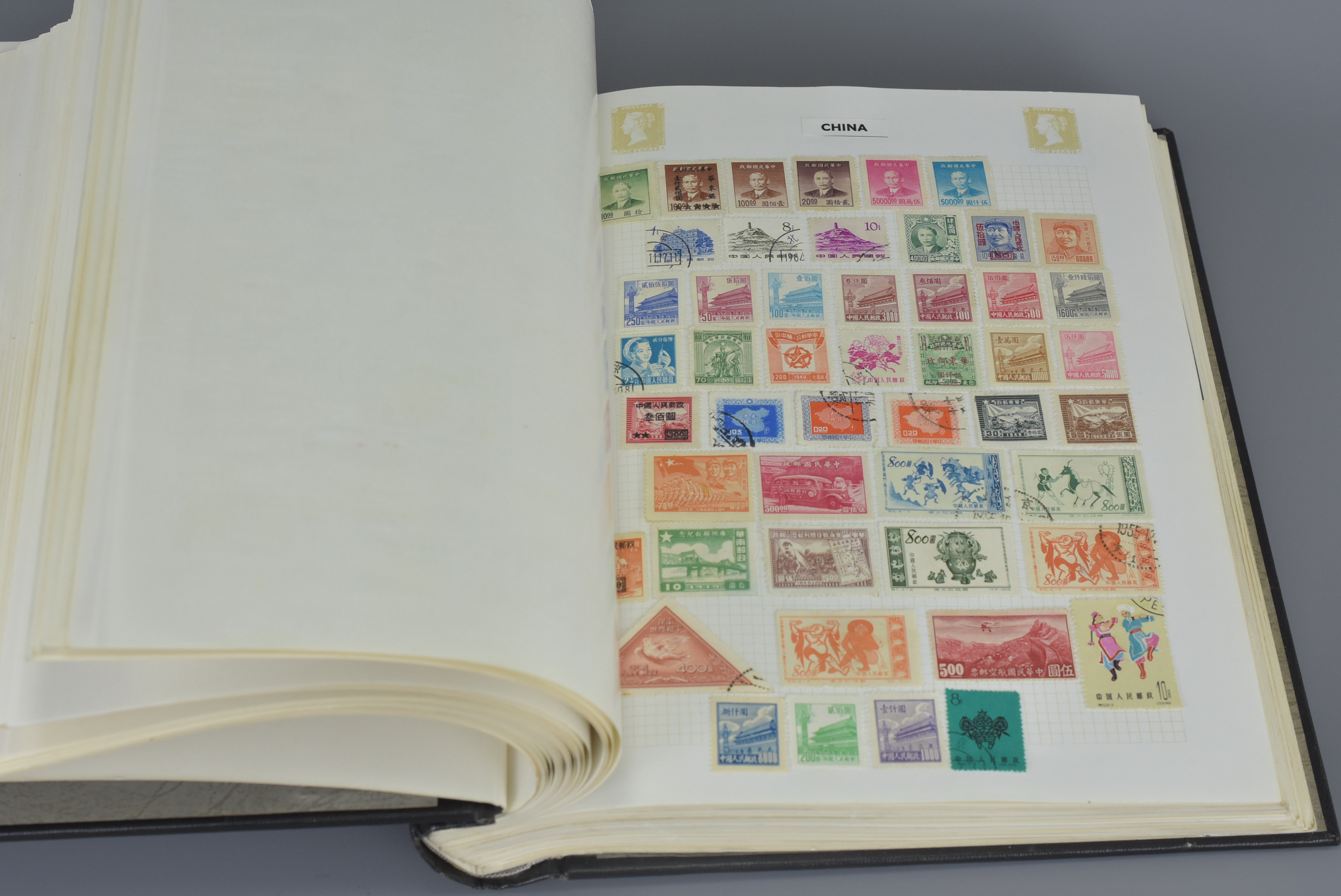 Two Stanley Gibbons Stamp Albums both partially filled with GB and World Stamps, mainly 20th century - Image 2 of 3