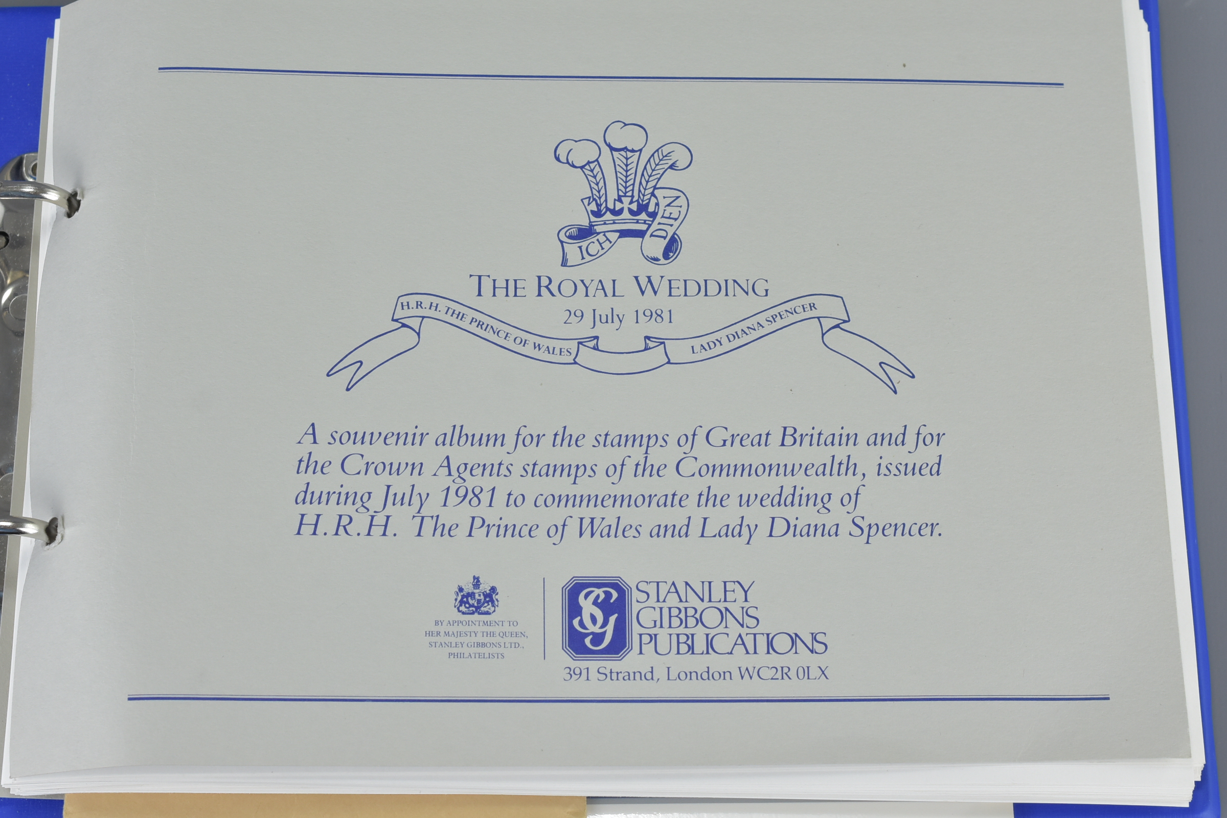 Boxed Stanley Gibbons Royal Wedding Stamp Album, Stanley Gibbons Sir Winston Churchill Stamp Album ( - Image 4 of 4