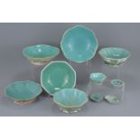 A set of fourteen Chinese porcelain bowls and saucers