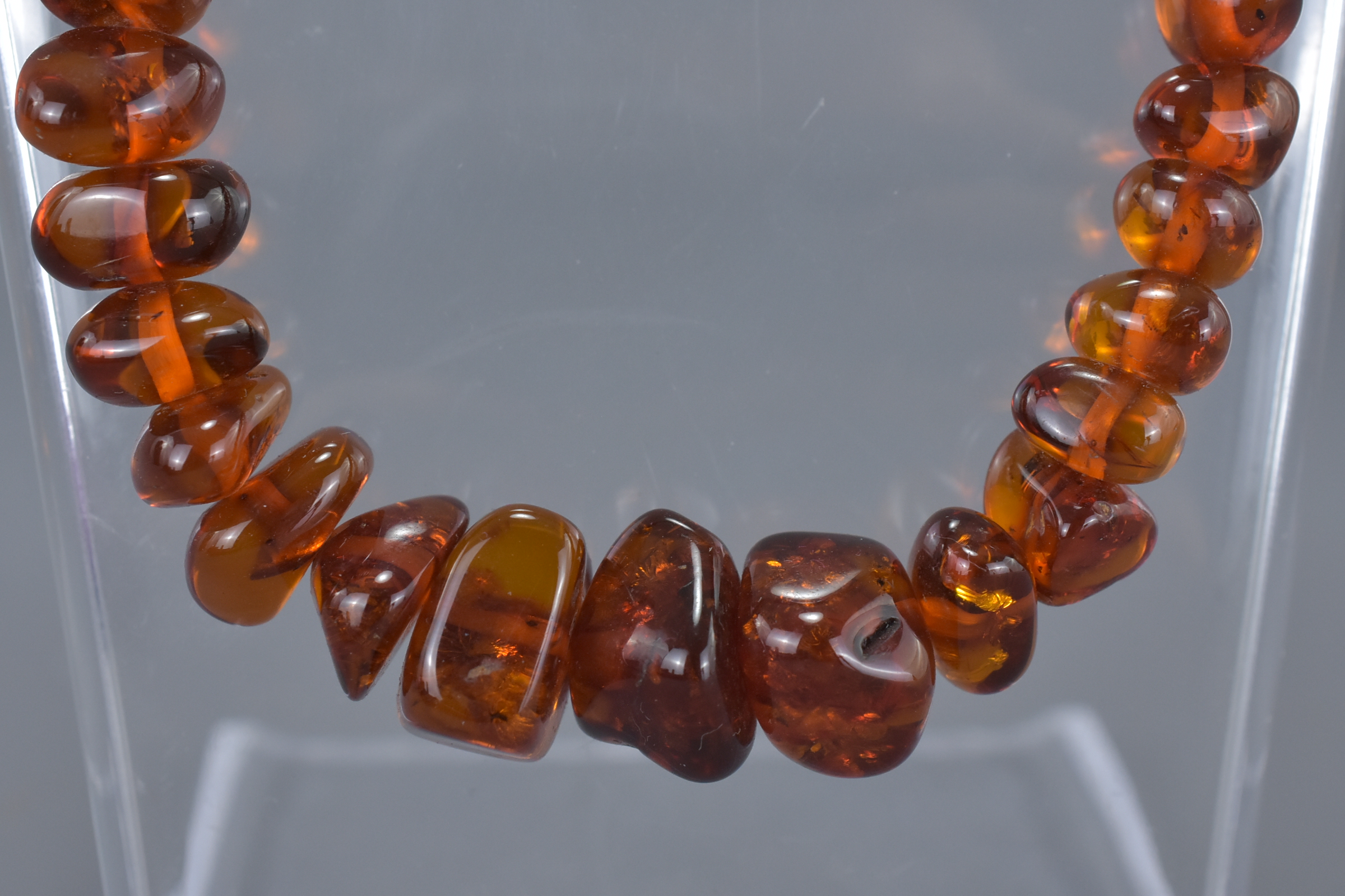 Baltic Clear Amber Bead Necklace - Image 3 of 3