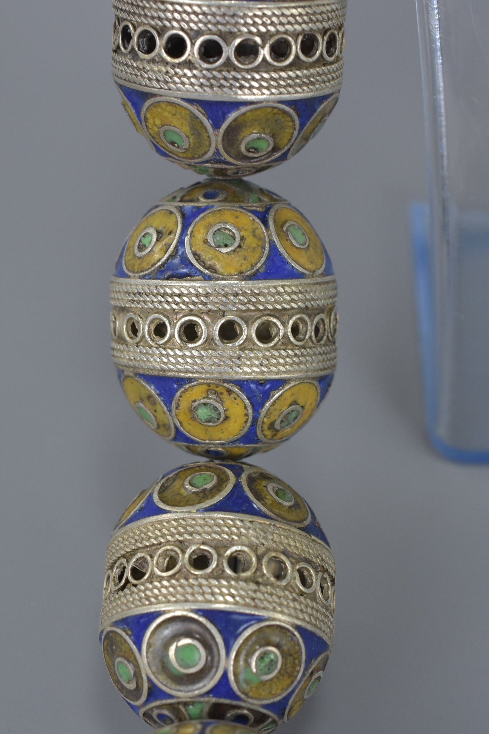Two groups of Moroccan Berber enamel beads - Image 5 of 6