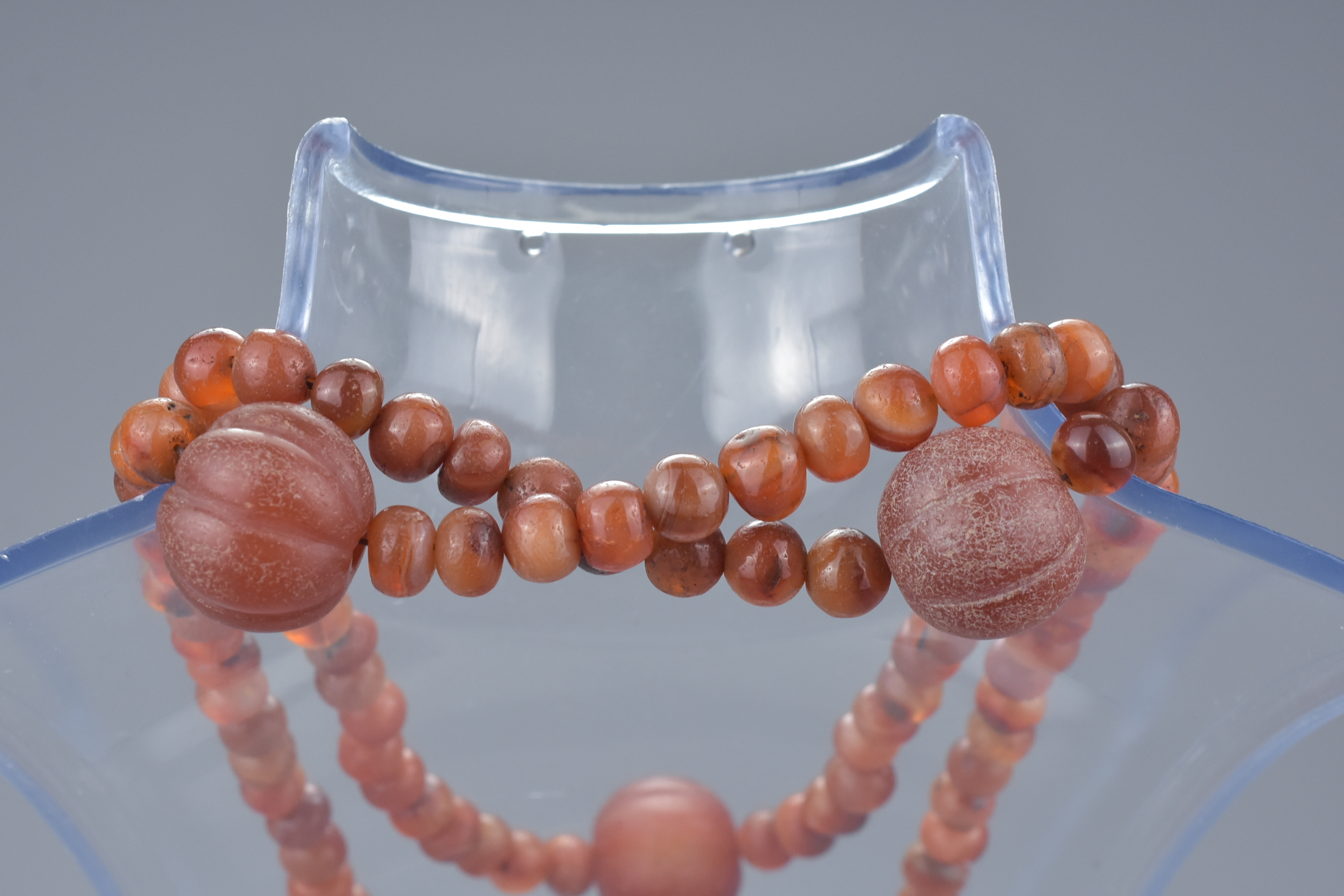 Chinese Red Agate Bead Necklace, approximately 72cms long - Image 3 of 5