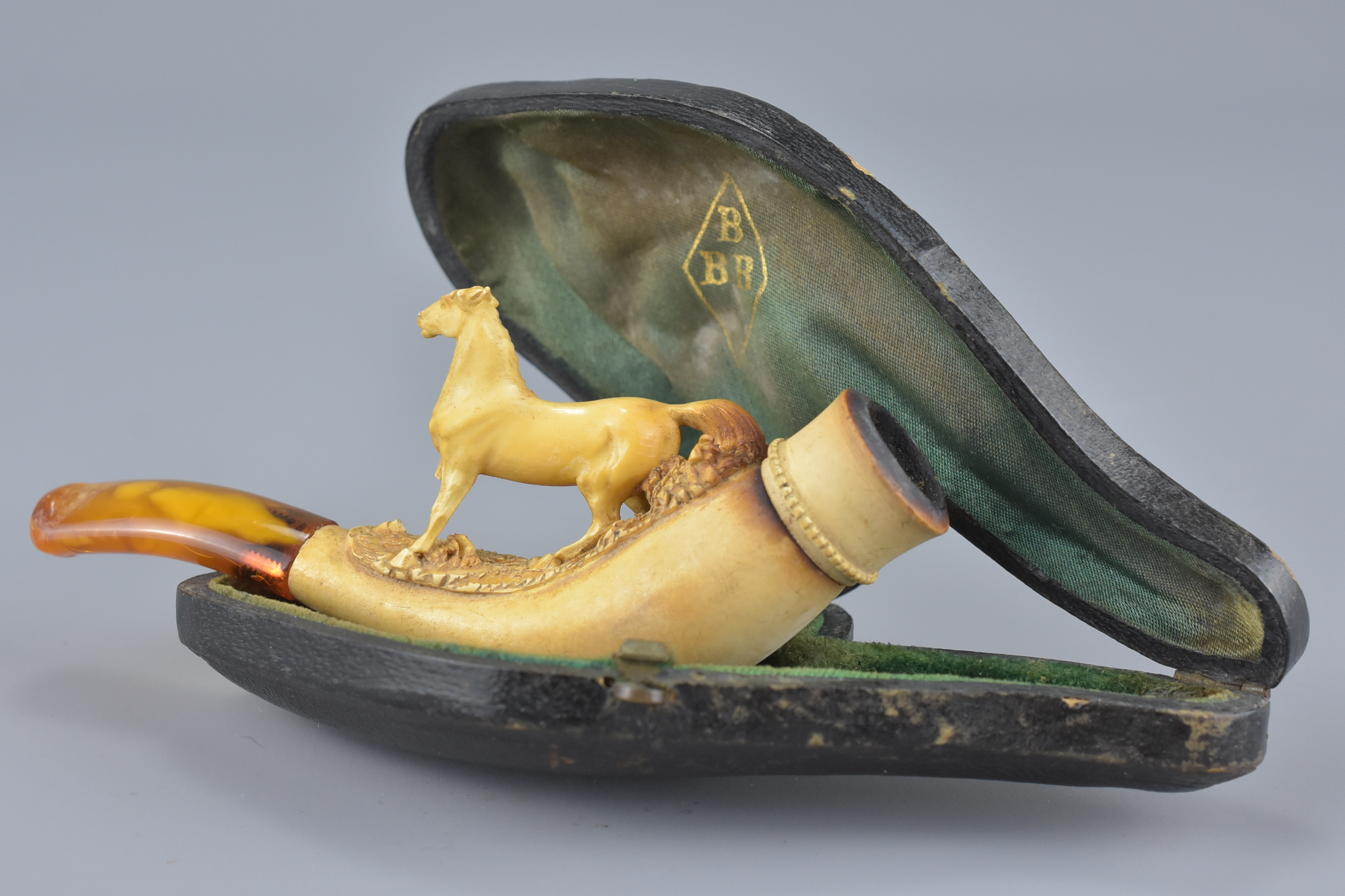 Cased 19th century Meerschaum Pipe in the form of a Horse with Amber Mouth Piece, 11cms - Image 3 of 3