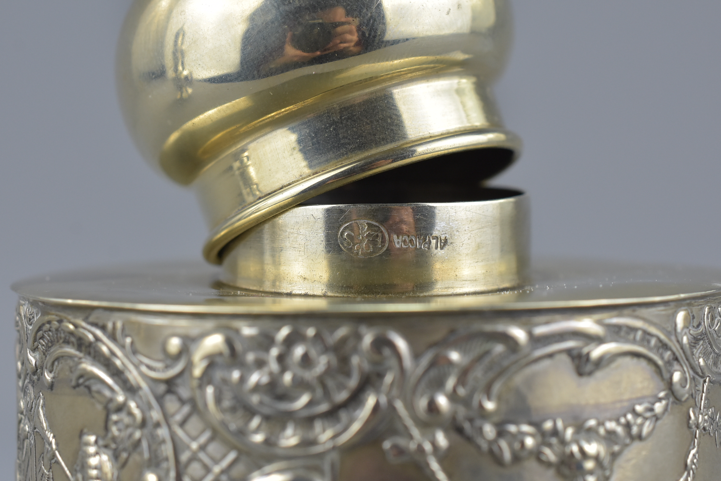 English Silver Inkstand with Two Inkwells both with Glass Liners, full English hallmarks, presentati - Image 5 of 6