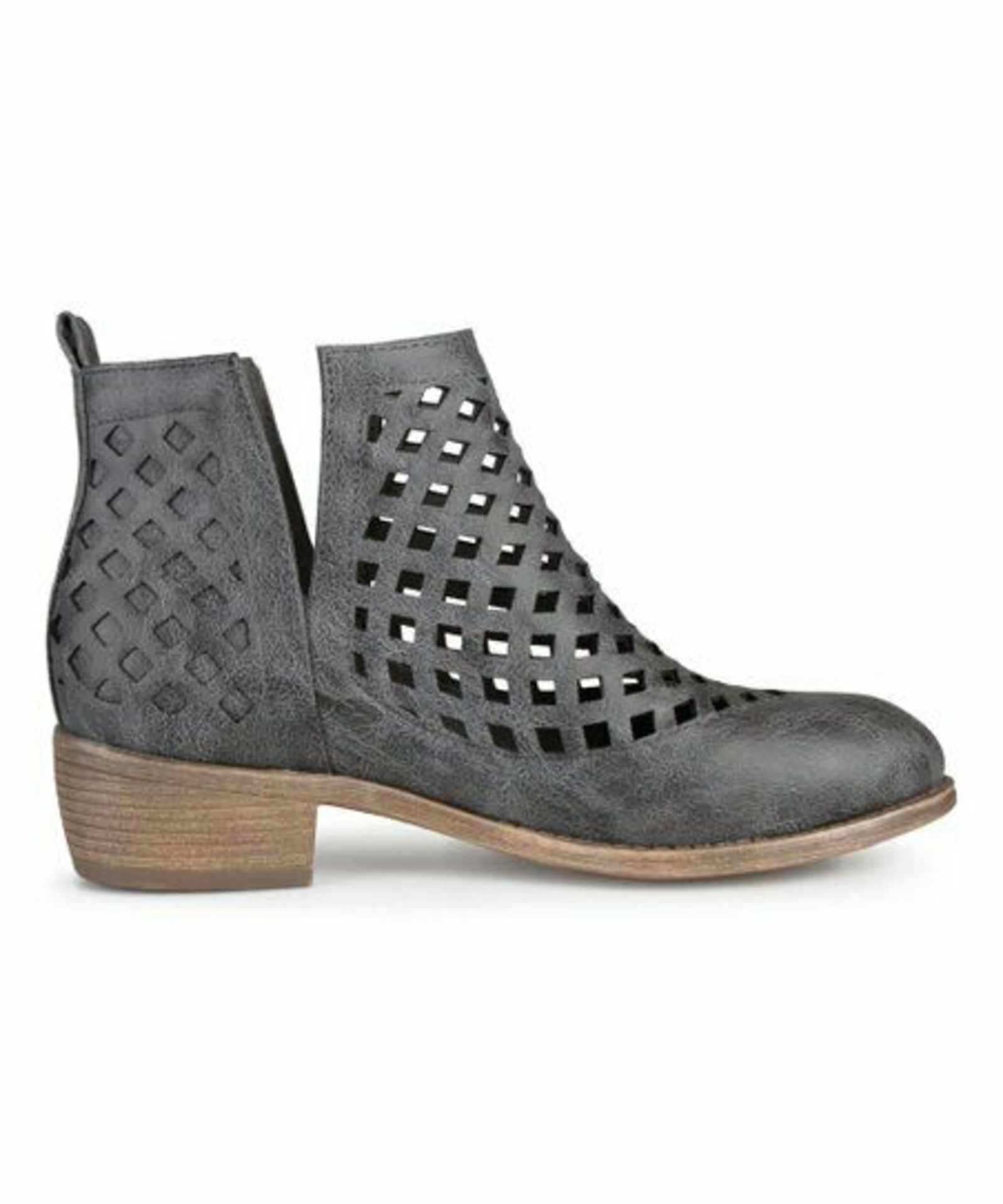 Brinley Co. Gray Cutout Karma Bootie (Uk Size:4/Us Size:6) (New With Box) [Ref: 40488588-B-003] - Image 3 of 4