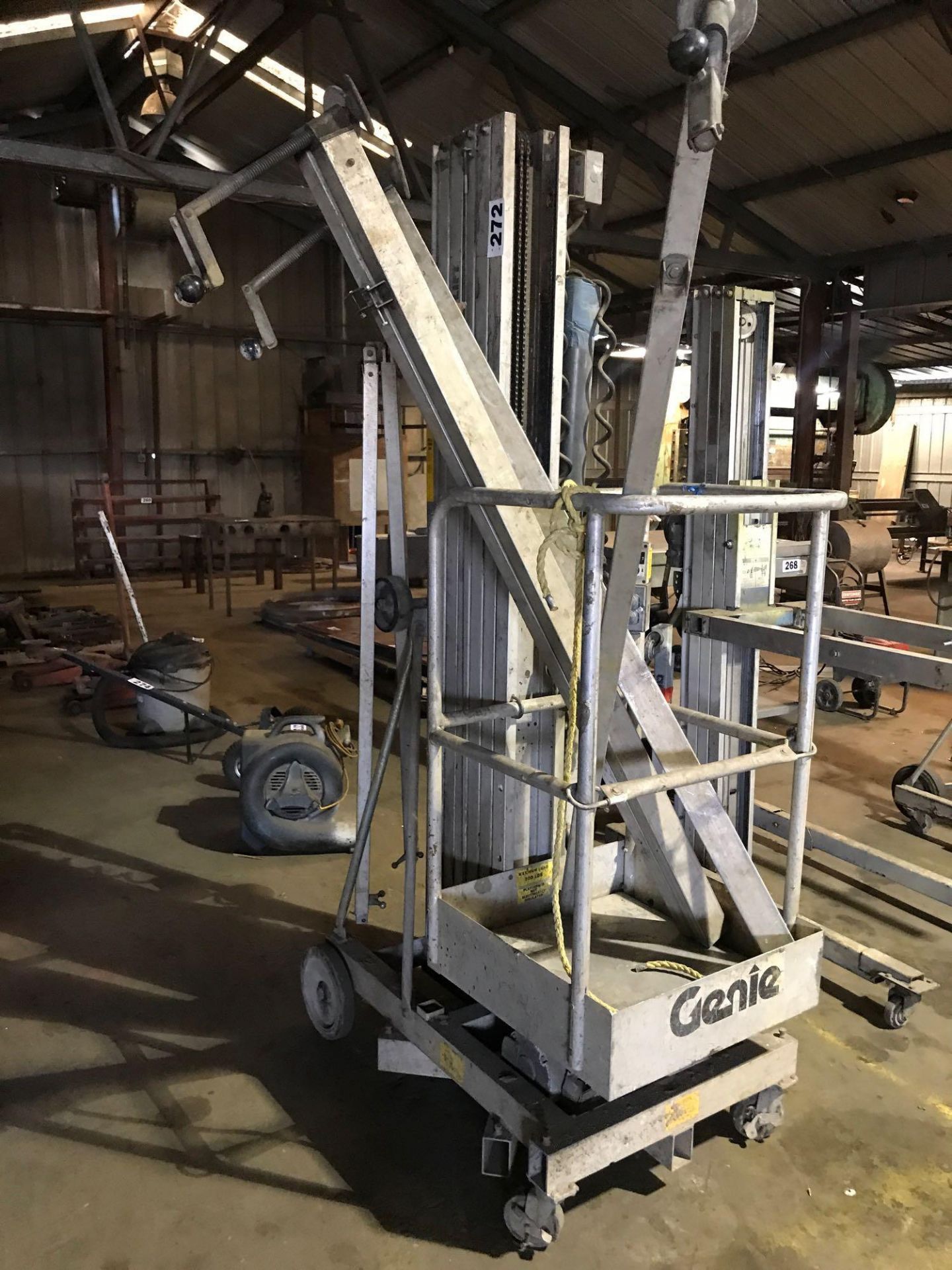 Genie Personel Lift, Electric