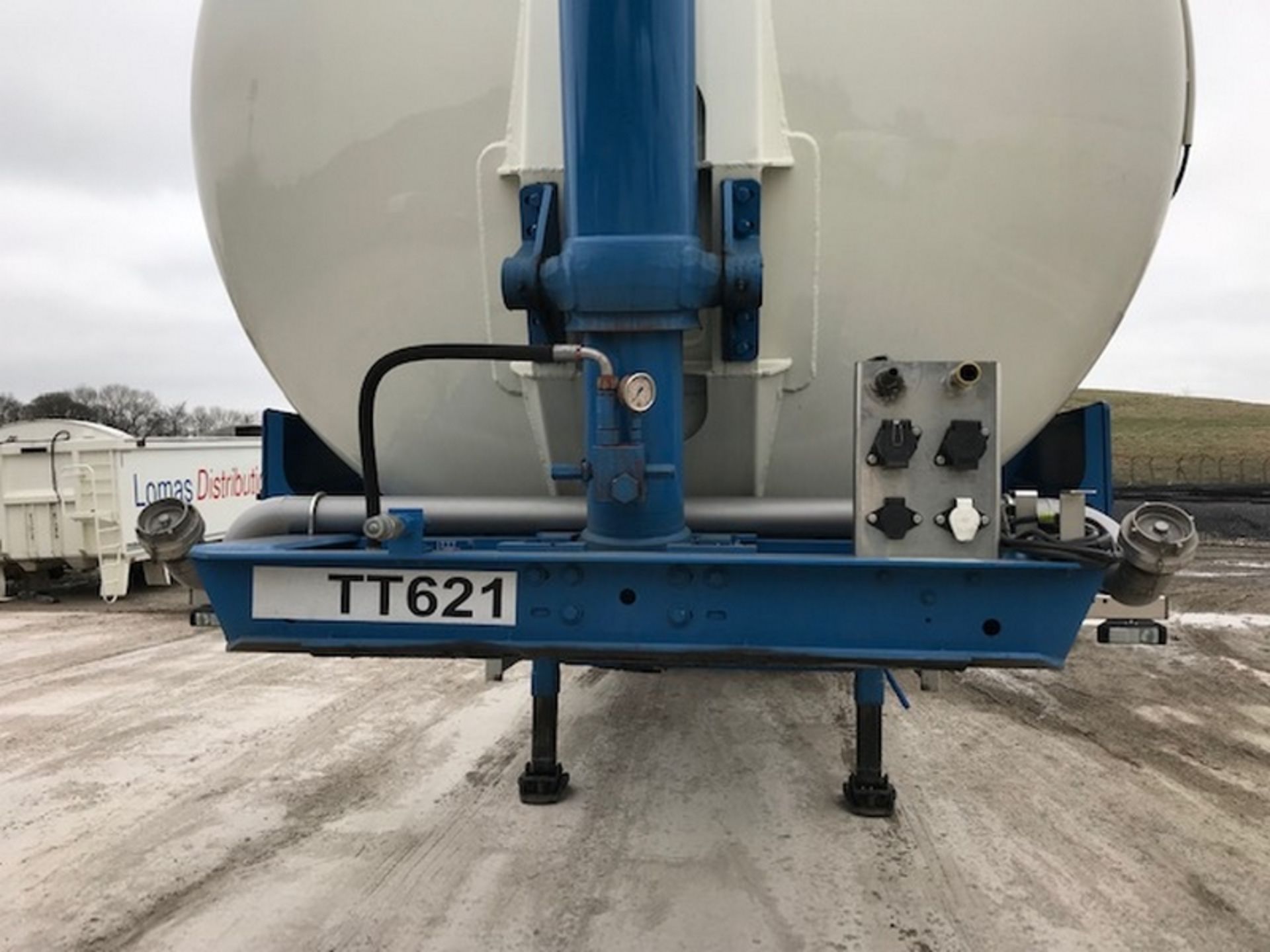 Feldbinder 60m³ Tipping Silo Trailer - 4LD1-621 - Image 5 of 18