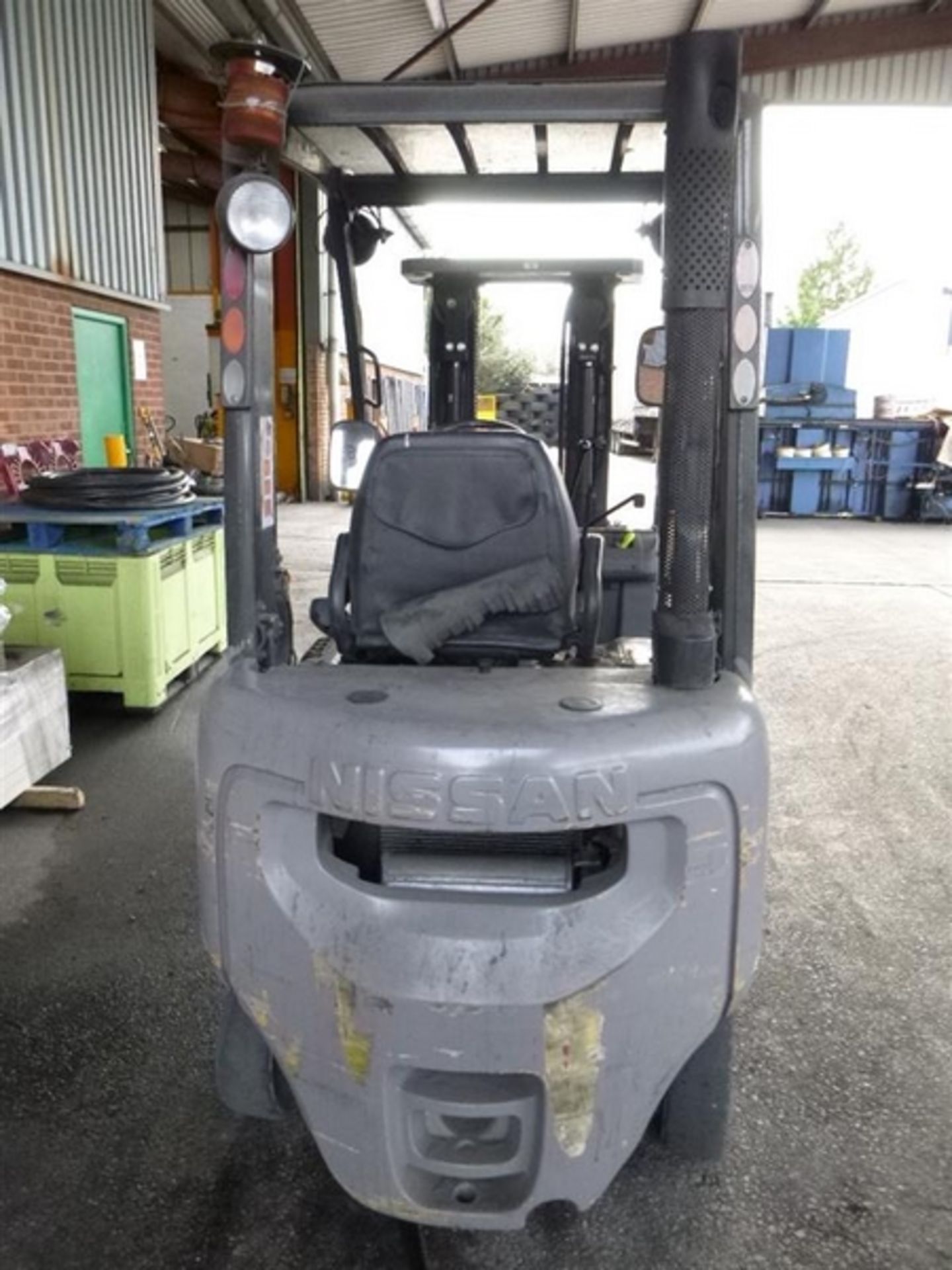 Nissan FD01A 18 PO Triple Mast Diesel Forklift Truck - 3R1-3 - Image 9 of 12