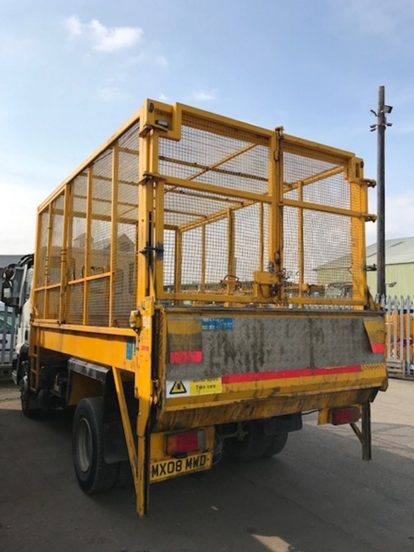 IVECO EUROCARGO 75 E16 4x2 Cage Sided Tipper Diesel - MX08MWD