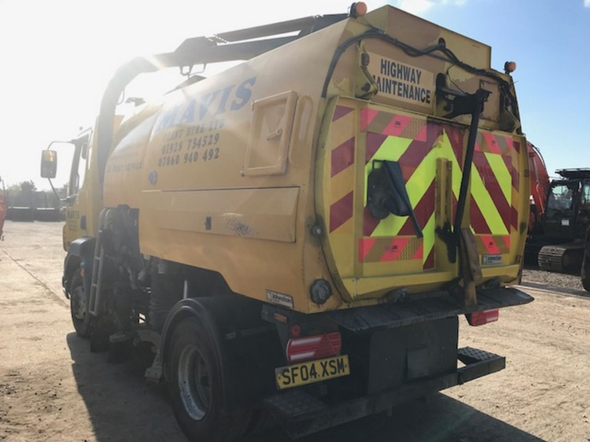 DAF LF55 180 4x2 Sweeper Diesel - SF04XSM - Image 7 of 10