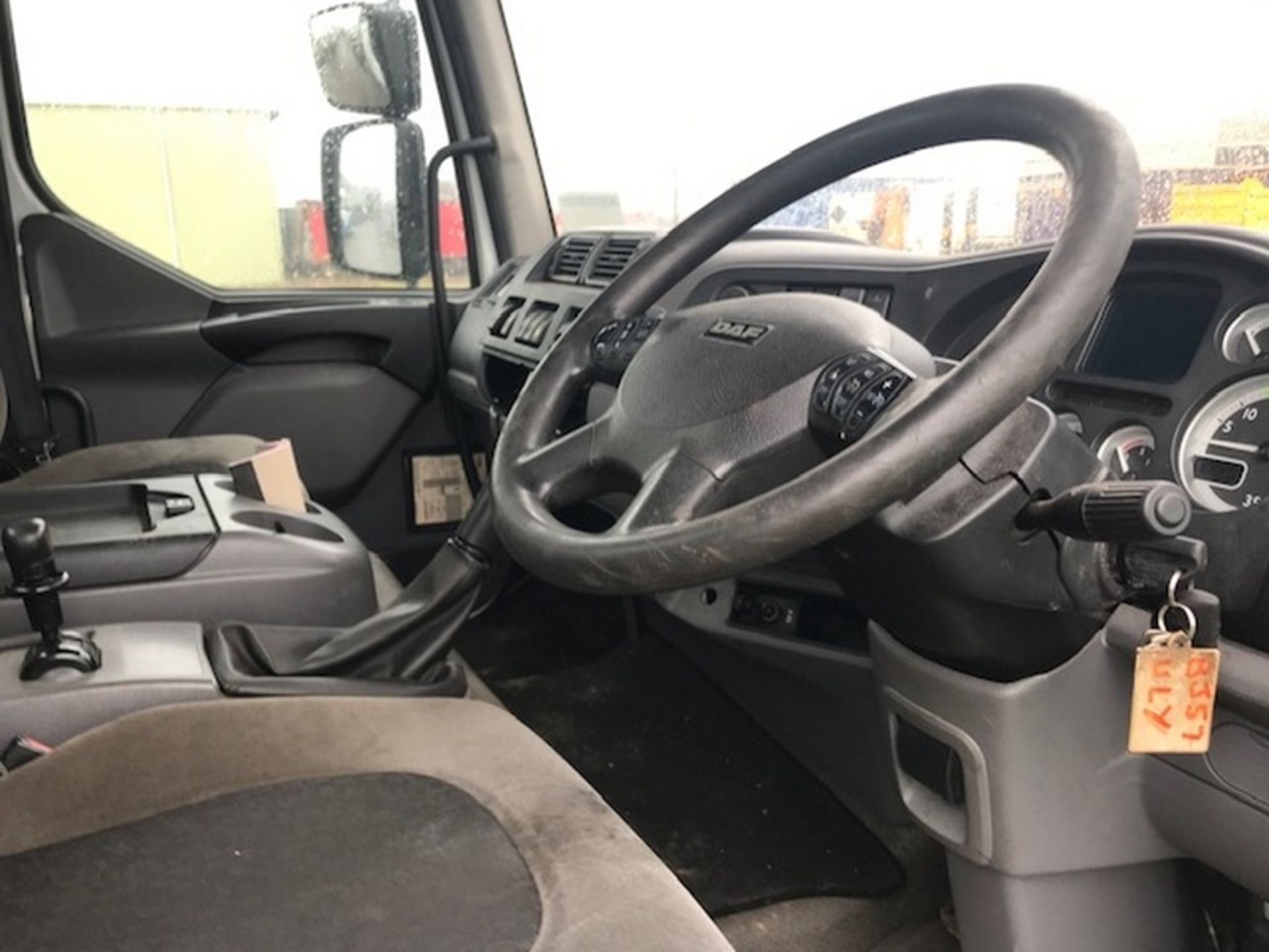 DAF LF45 140 Chassis Cab 4x2 Diesel - BJ57ULY - Image 2 of 5