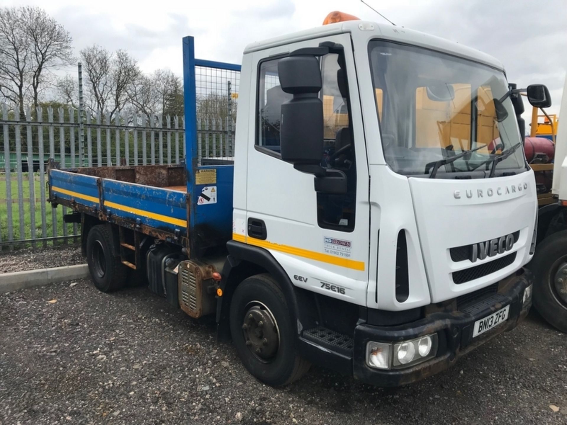 IVECO EUROCARGO 75 E16 Insulated 4x2 Dropside Tipper Diesel Automatic - BN13ZFG