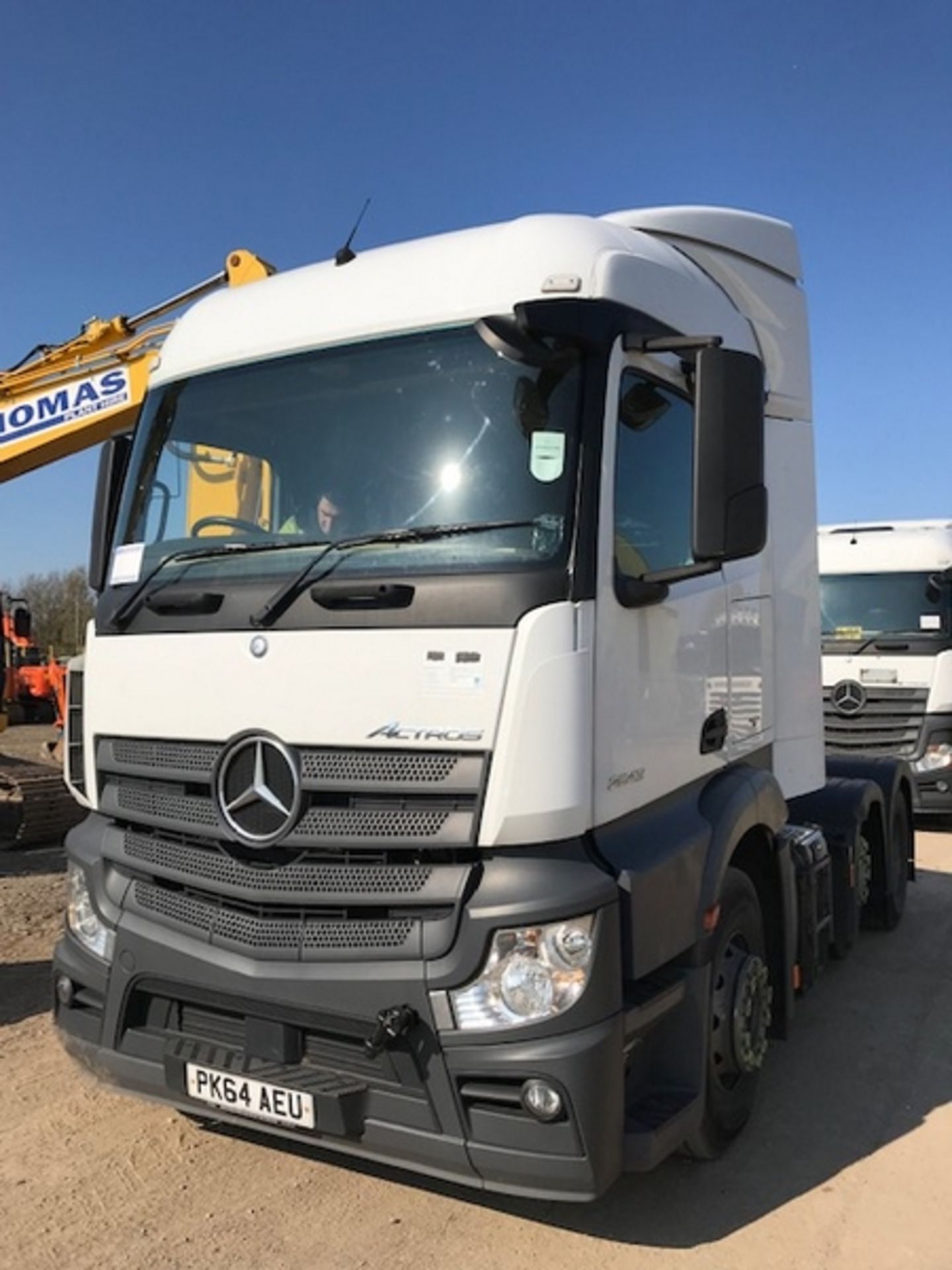 MERCEDES-BENZ ACTROS 2543 Bluetec 6 Midlift Tractor Unit 6x2 Diesel Automatic - PK64AEU