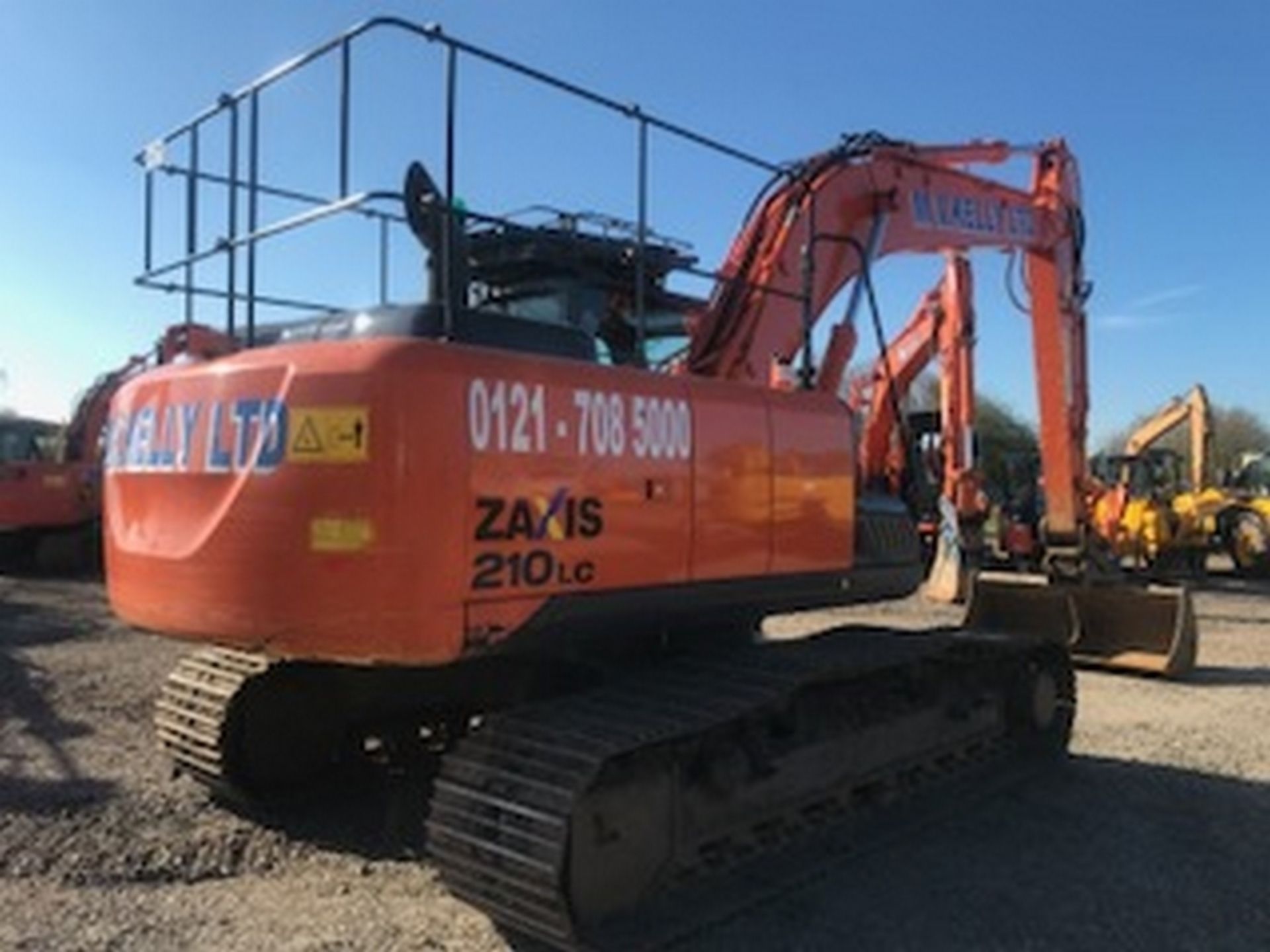 Hitachi ZX210LC-5B Excavator - 50P2-799 - Image 3 of 22