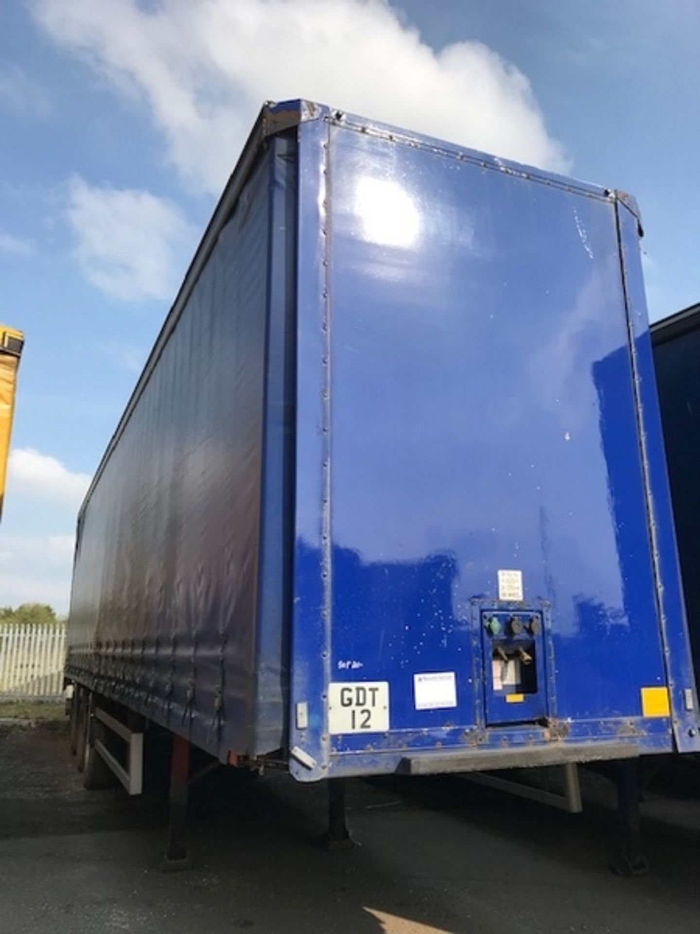 Montracon Curtainside Trailer Tri Axle - 50P20-1 - Image 6 of 6