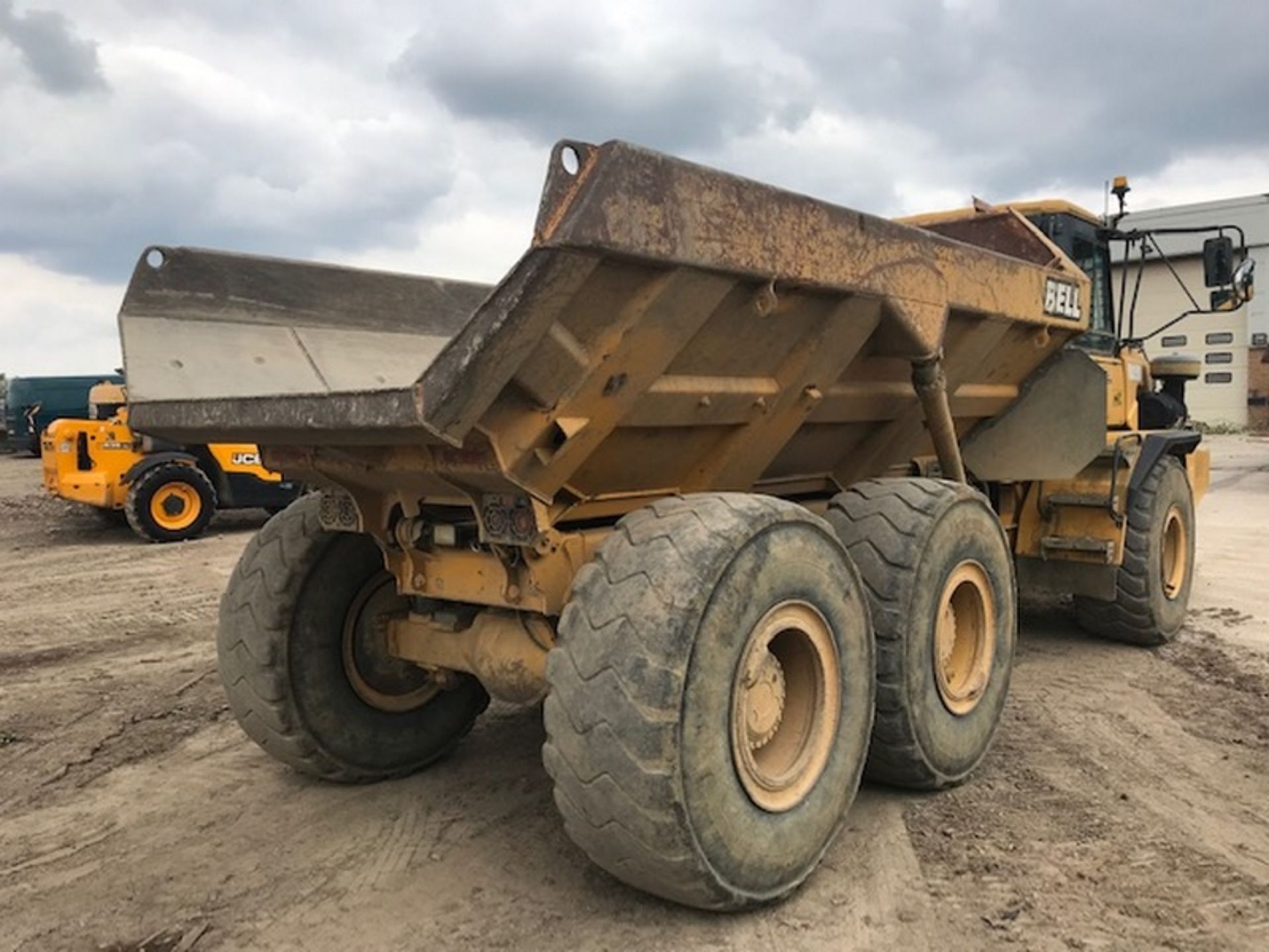 Bell B25D Dump Truck Diesel - Image 5 of 13