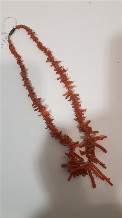 Collier en corail. -