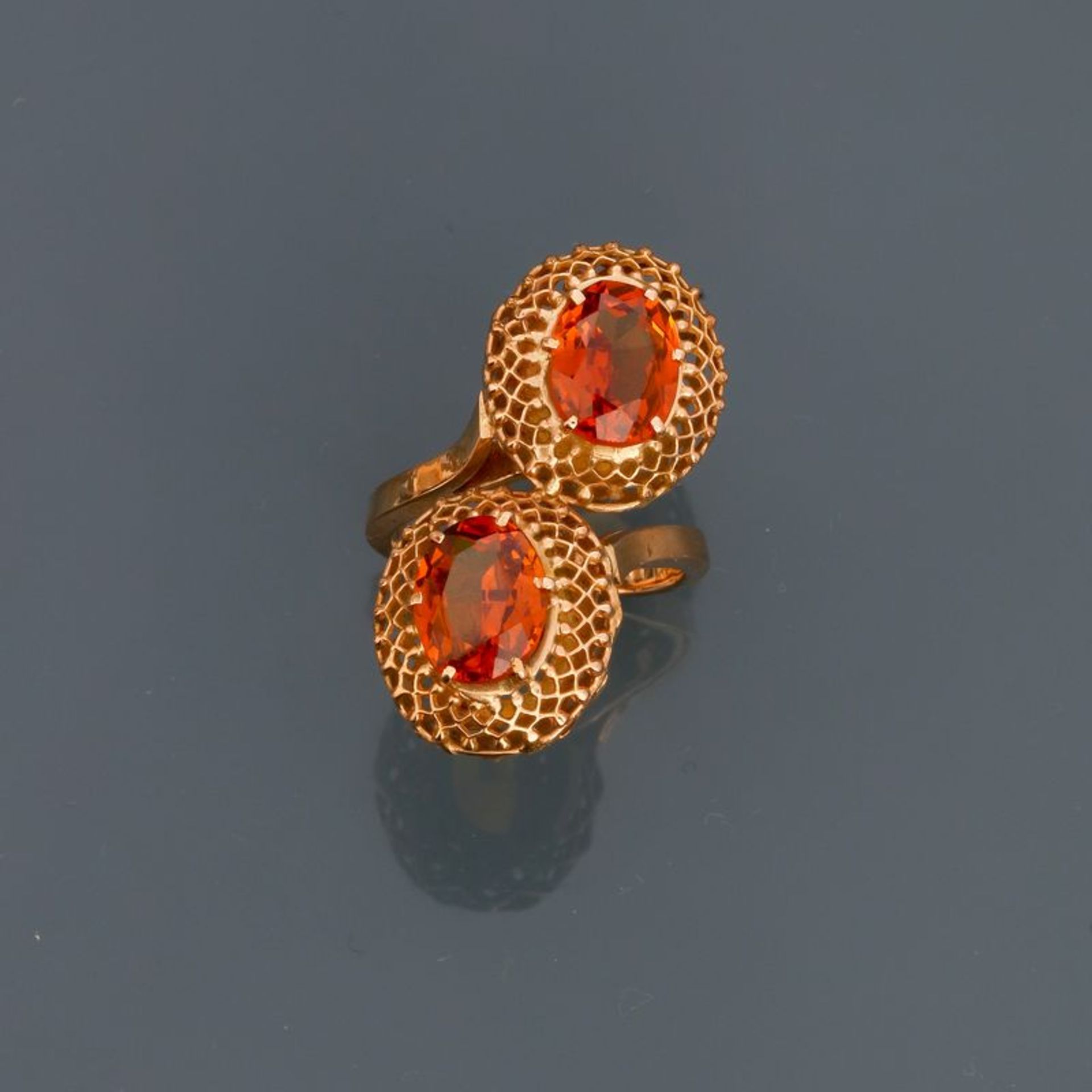 Bague "toi et moi" en or jaune, 750 MM, ornée de deux citrines ovales, chacune dans [...]