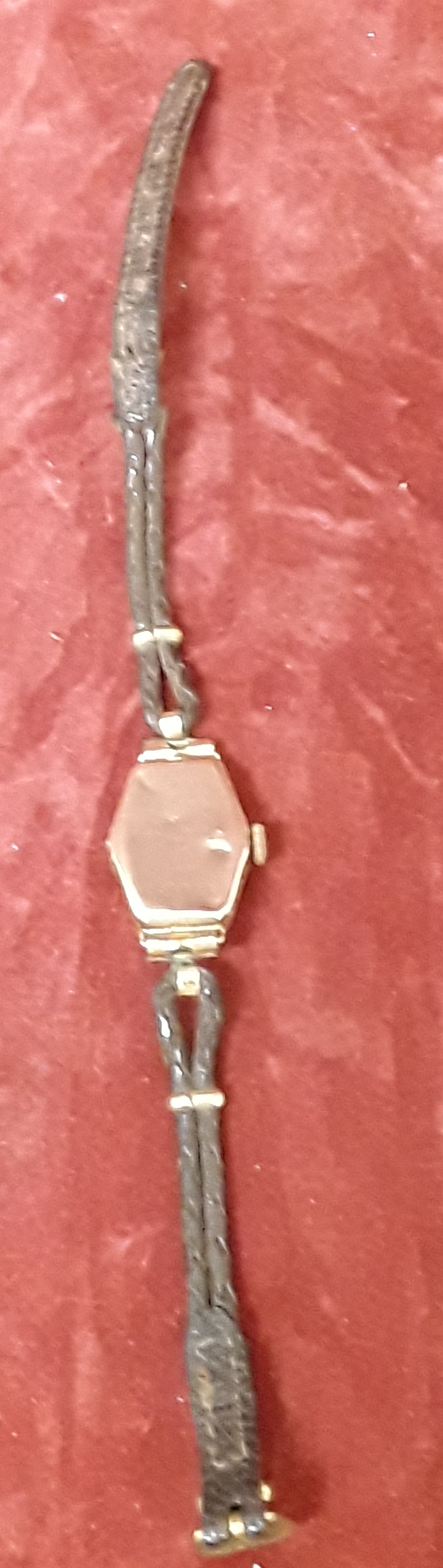 A lady’s 9ct gold cocktail /dress watch. - Image 2 of 4