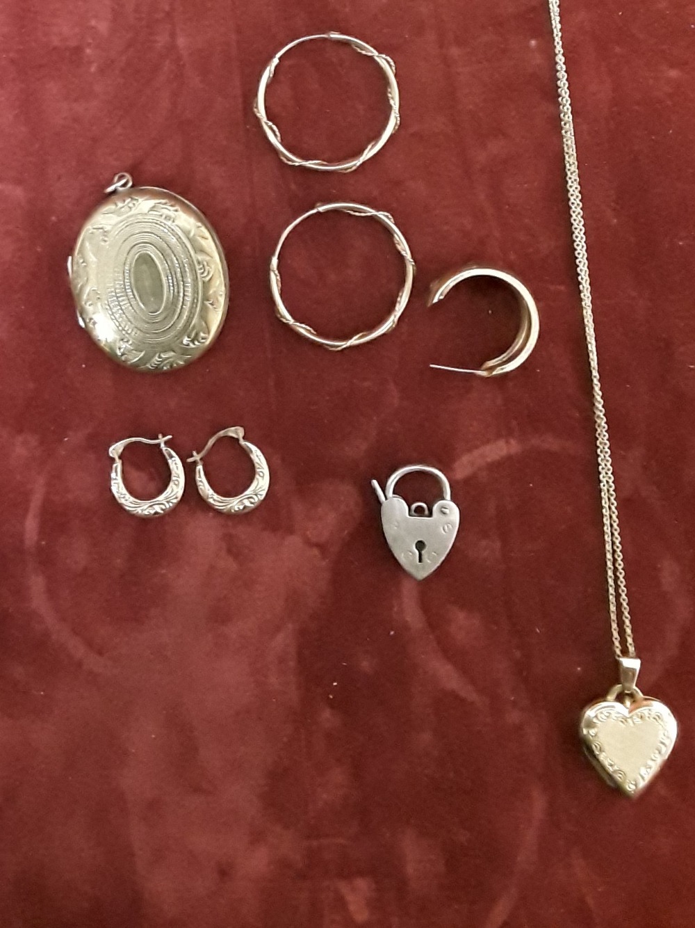 A 9ct gold necklace, an assortment of yellow metal earrings and lockets etc. - Image 2 of 3