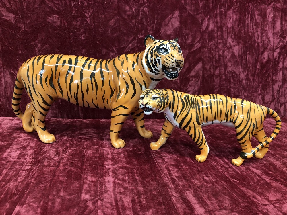 A Beswick tiger 2096 and tigress 1486.