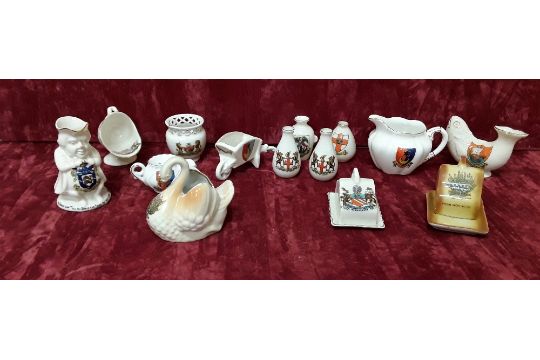 A vintage signed Capodimonte porcelain figurine and a collection of crested ware. - Image 8 of 9