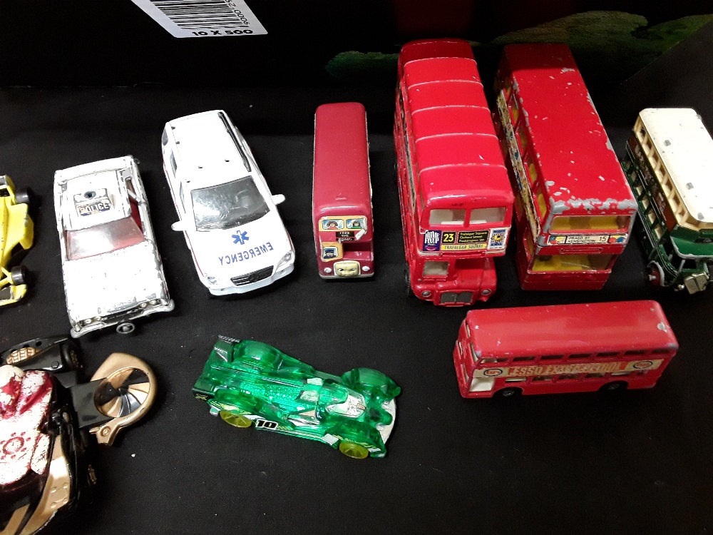 A box of playworn die cast cars including Corgi. - Image 5 of 7