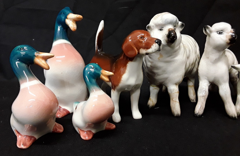 A collection of china animals including Beswick and Goebbels etc. (15 in total). - Image 2 of 5