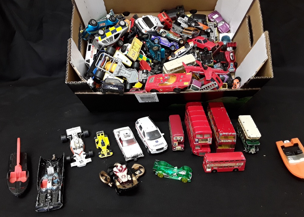 A box of playworn die cast cars including Corgi. - Image 7 of 7