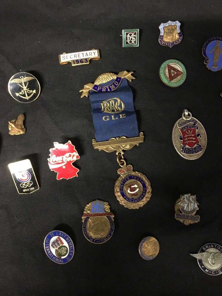 A large collection of military and enamel badges including Butlins, Bristol Motorcycle Club etc. - Image 2 of 3