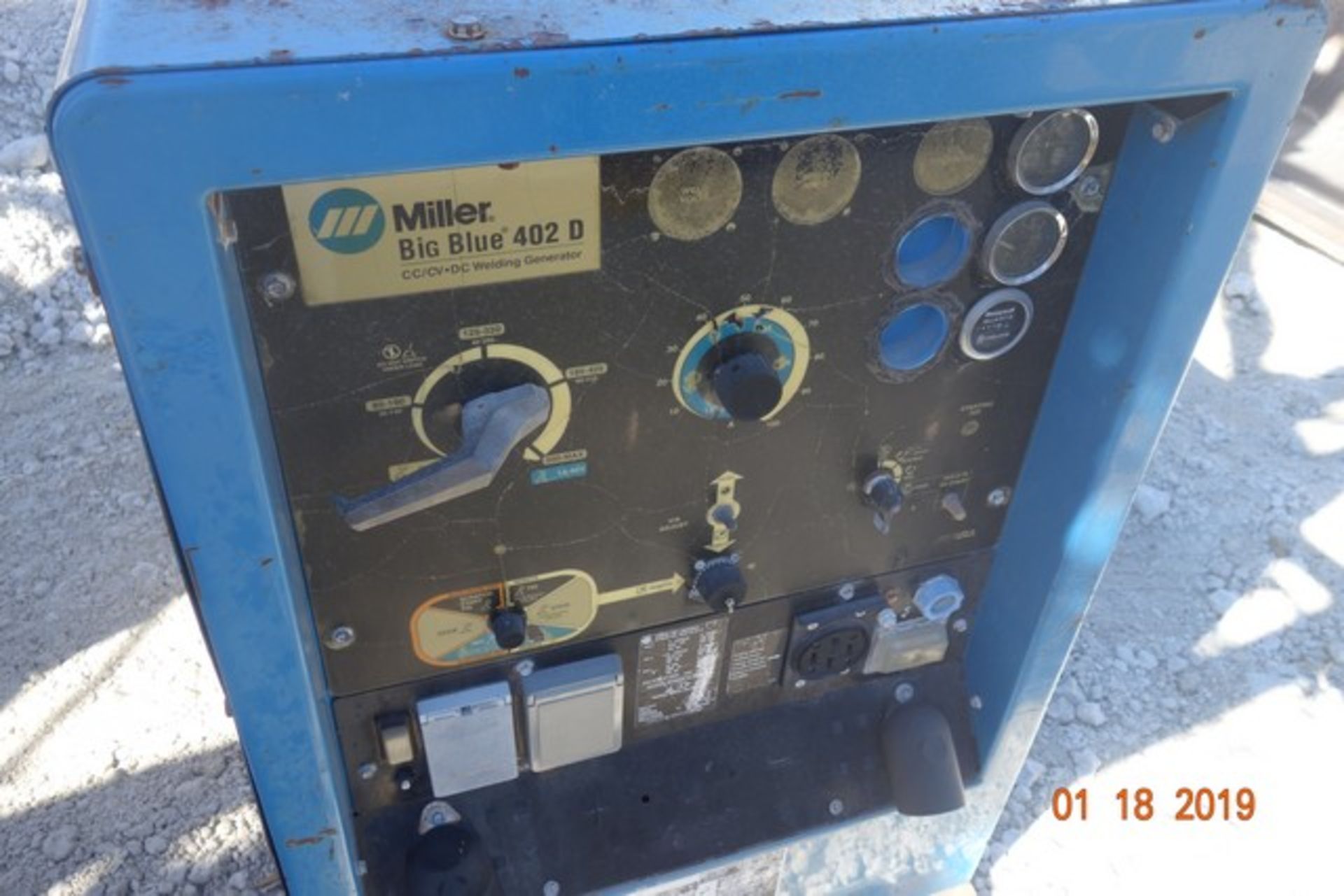 MILLER 402D WELDER - Image 3 of 3