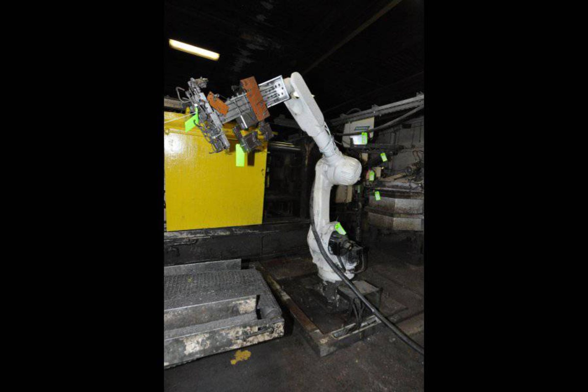 Kawasaki RS-080N Six Axis Foundry Rated Industrial Robot - Image 3 of 7