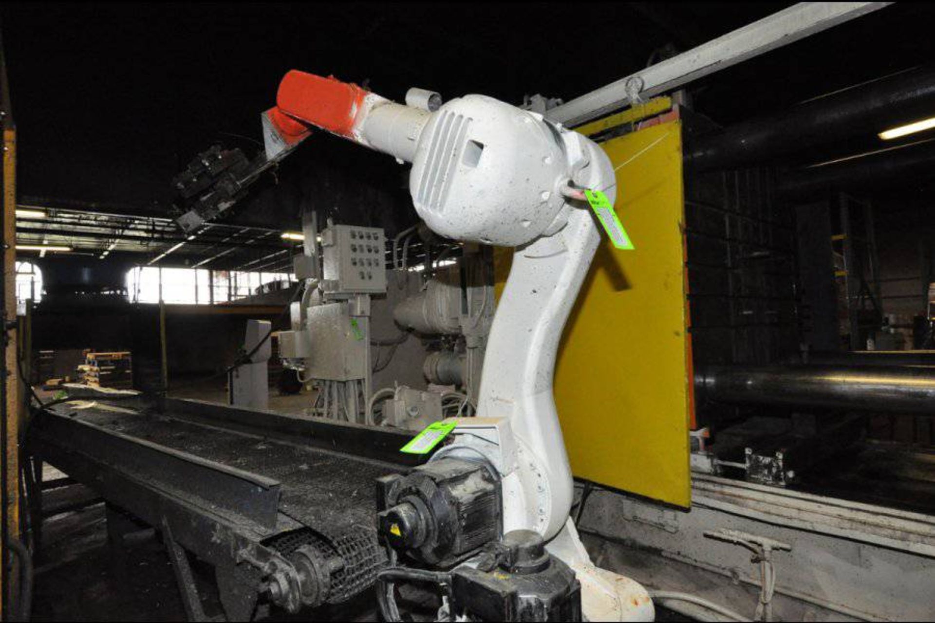 Kawasaki RS-080N Six Axis Foundry Rated Industrial Robotÿÿ