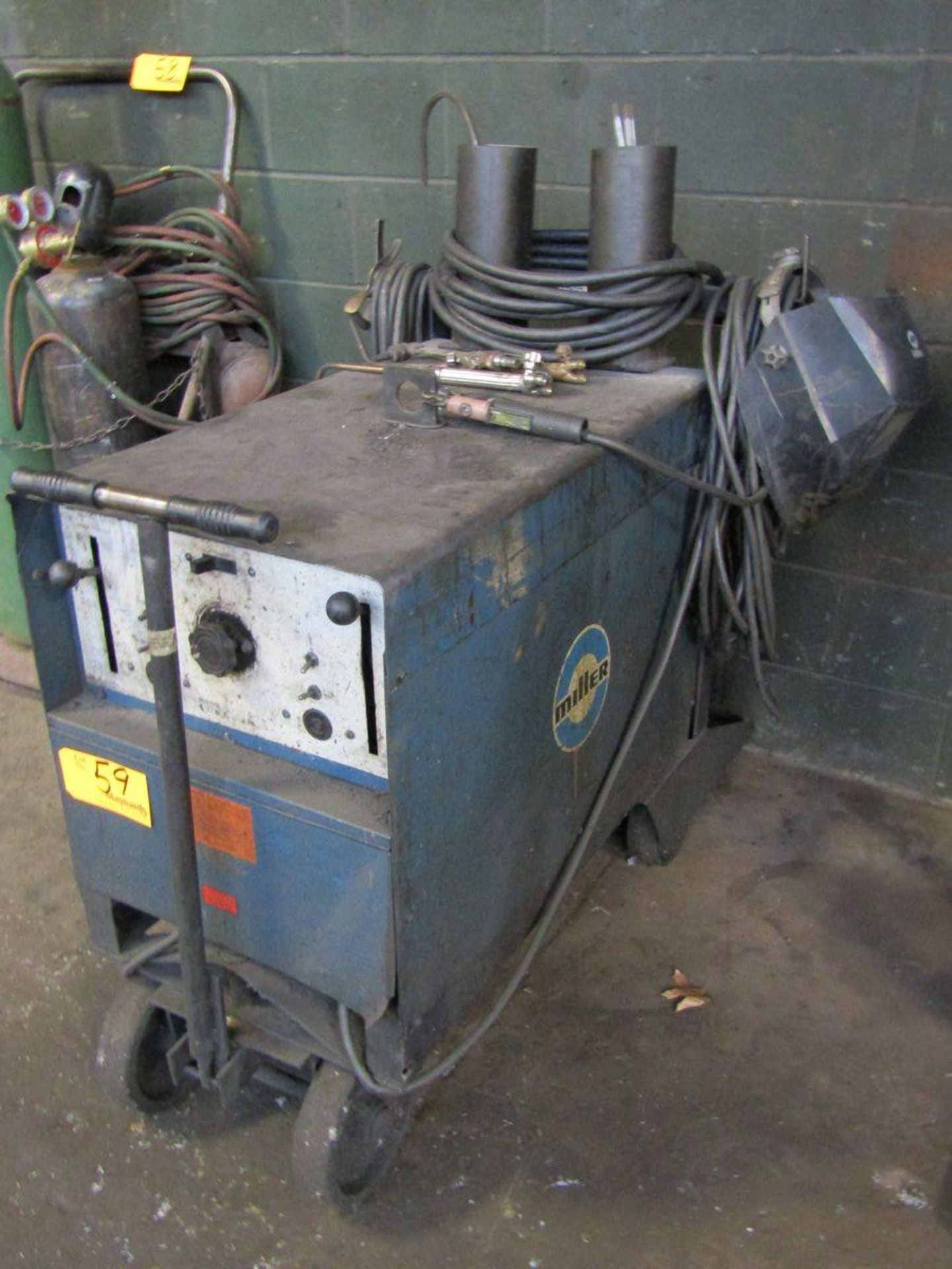 Miller Dialarc HF AC/DC Gas Tungsten-Arc/Shielded Metal Arc Welding Power Source - Image 2 of 3