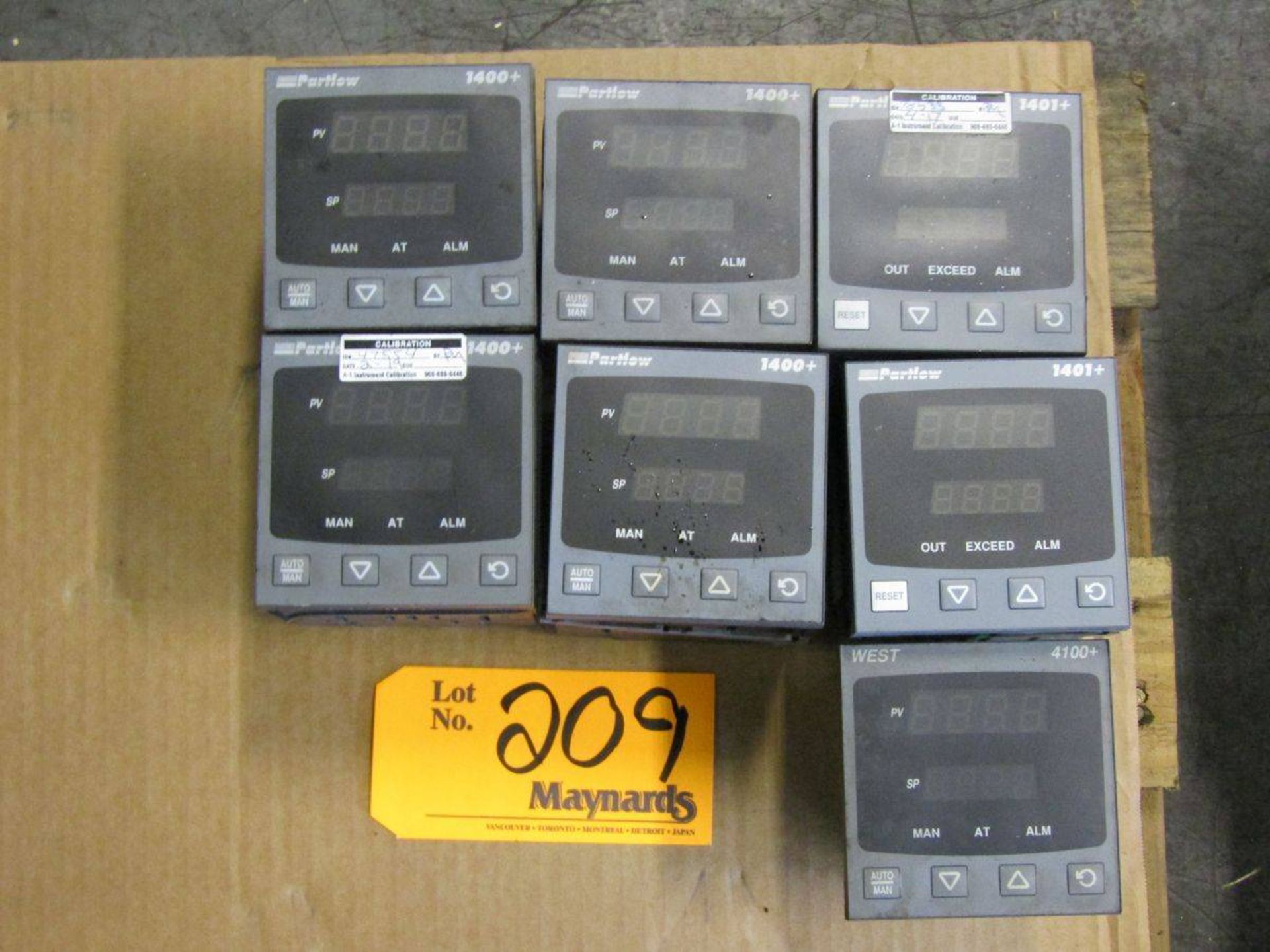 Partlow 1400+ Temperature Controllers