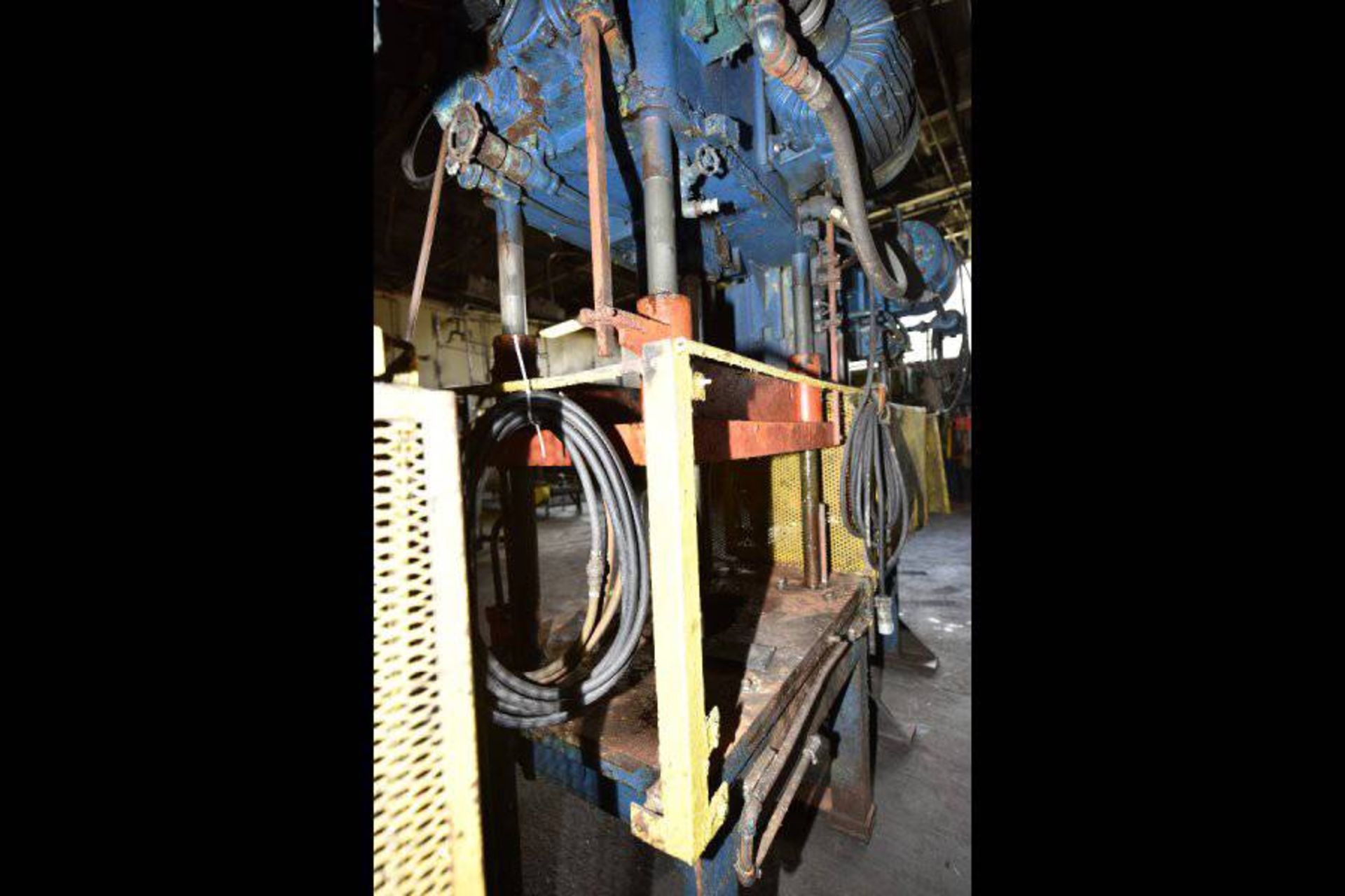 B&T Greenlee Rapid-Press 20 Vertical Hydraulic Die Casting Trim Press - Image 5 of 6